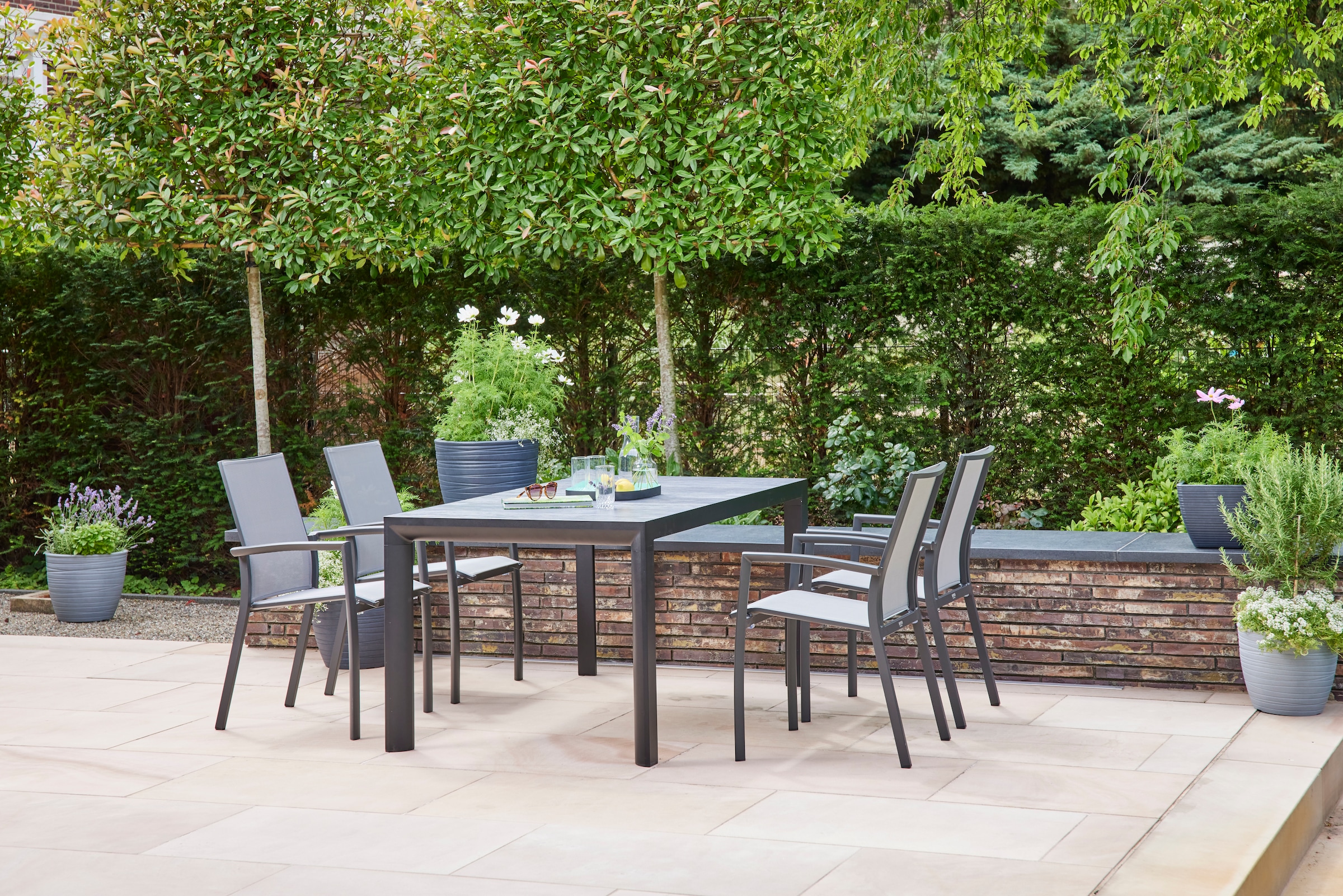 Siena Garden Gartensessel »VELIA Stapelsessel matt anthrazit« Gestell aus Aluminium, Ranotex®-Gewebe dunkelgrau