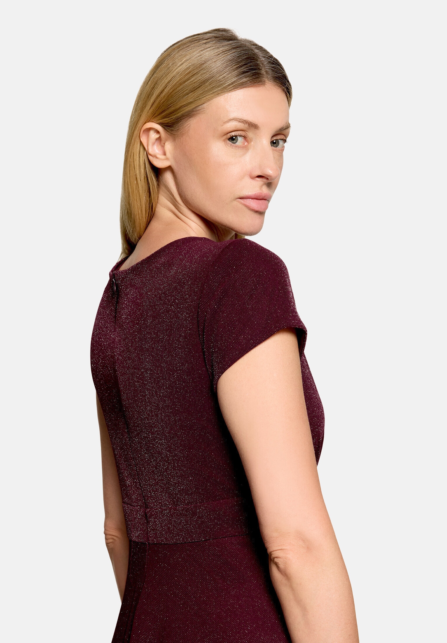 Vera Mont Cocktailkleid »Damen im Glitzer-Look« Ohne Tasche