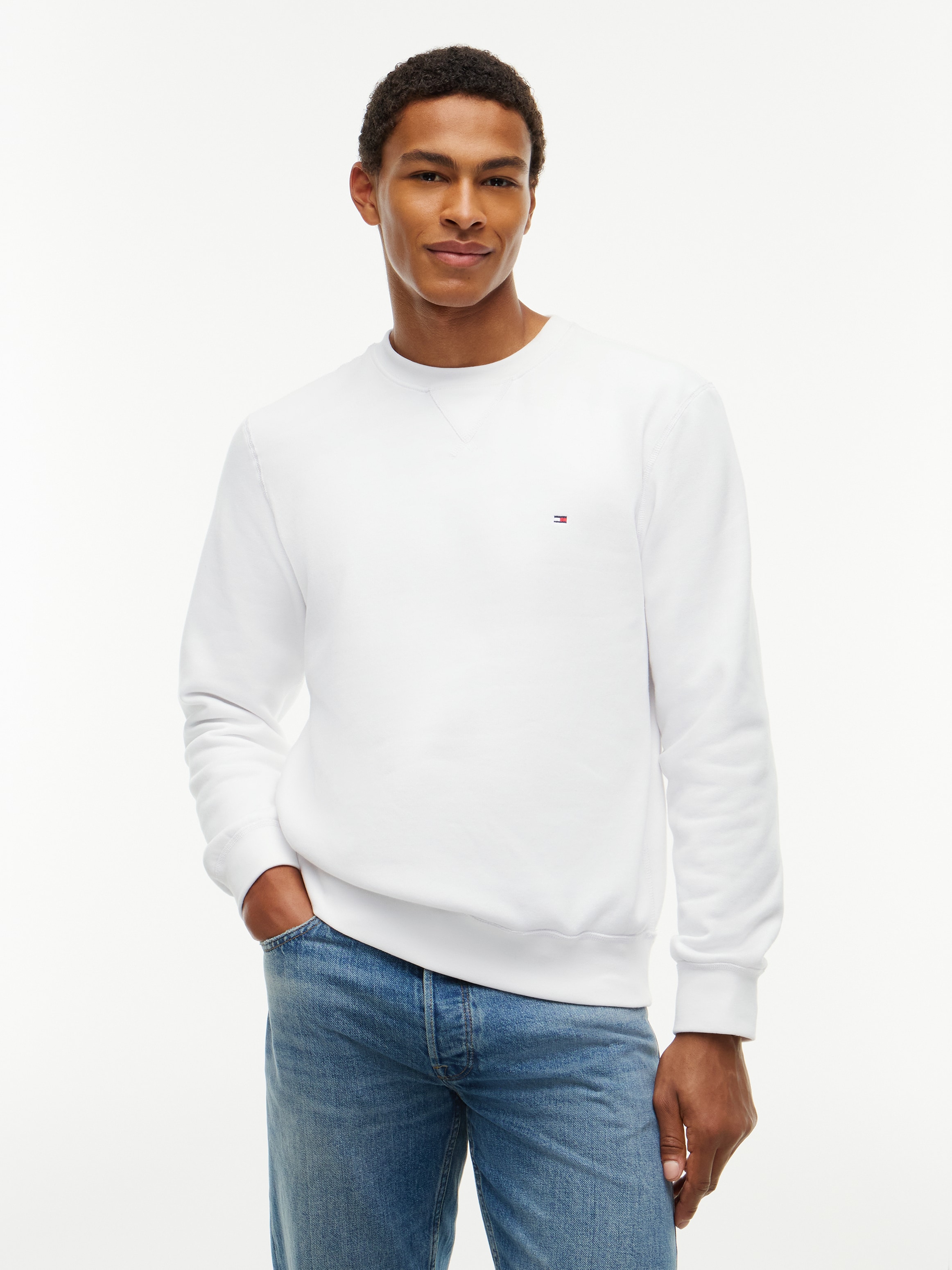 Tommy Hilfiger Sweatshirt "ESSENTIAL FLEECE CREWNECK", mit Tommy Hilfiger Logostickerei, Regular Fit