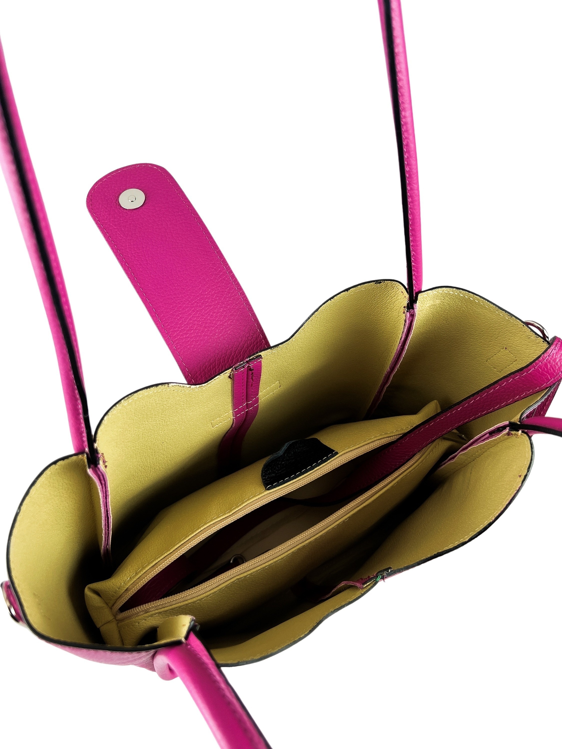 COLLEZIONE ALESSANDRO Schultertasche »Nizza«, aus weichem Leder, Made in Italy