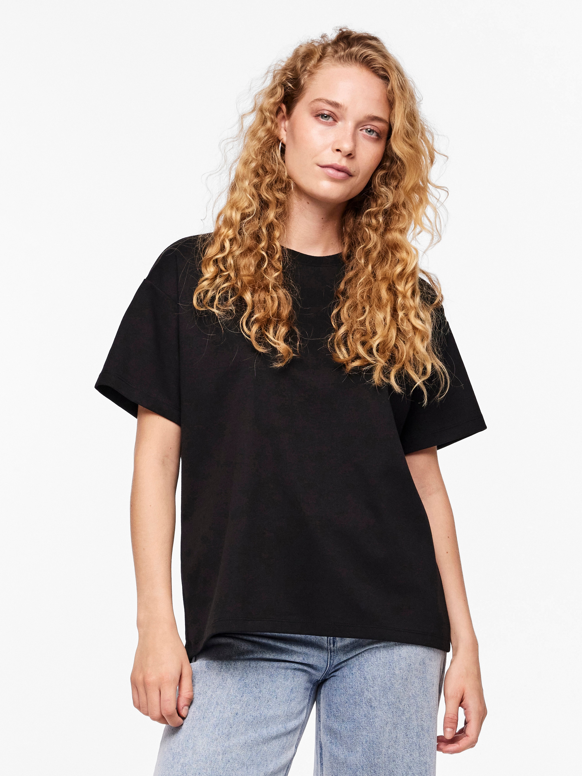 pieces Kurzarmshirt "PCSKYLAR SS OVERSIZED TEE NOOS" günstig online kaufen