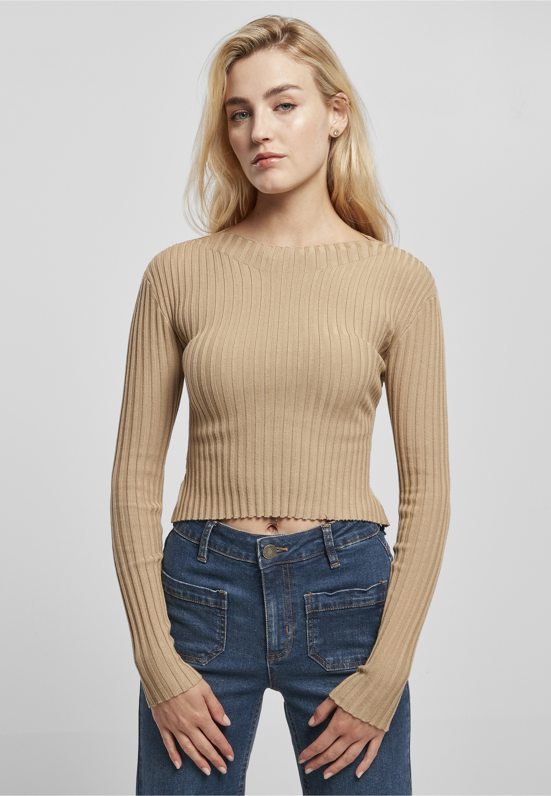 URBAN CLASSICS Fleecepullover »Urban Classics Damen Ladies Short Rib Knit Twisted Back Sweater«, 1 Stk.
