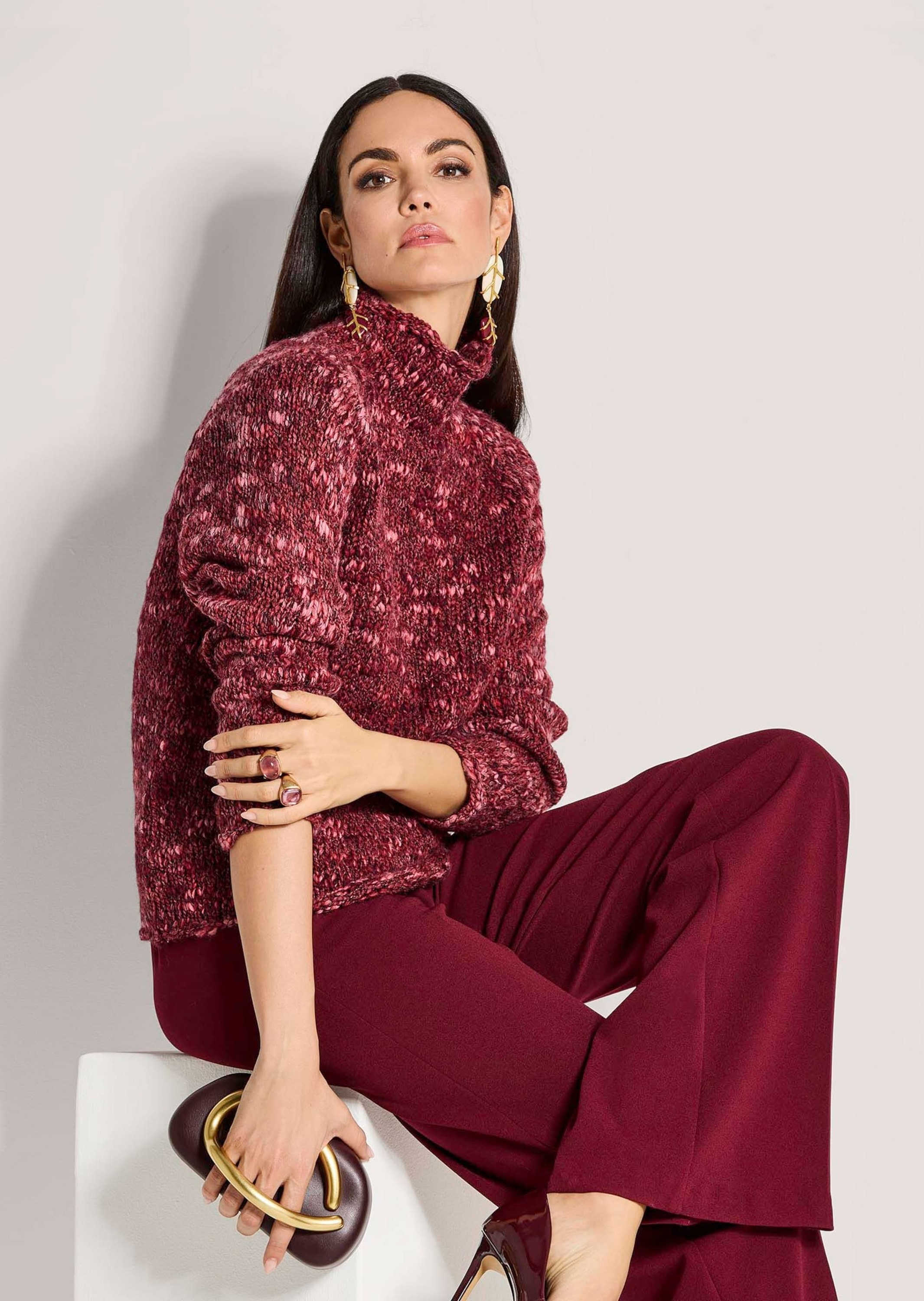 MADELEINE Longpullover »Strickpullover Eleganter Grobstrickpullover mit Stehkragen« Multicolor