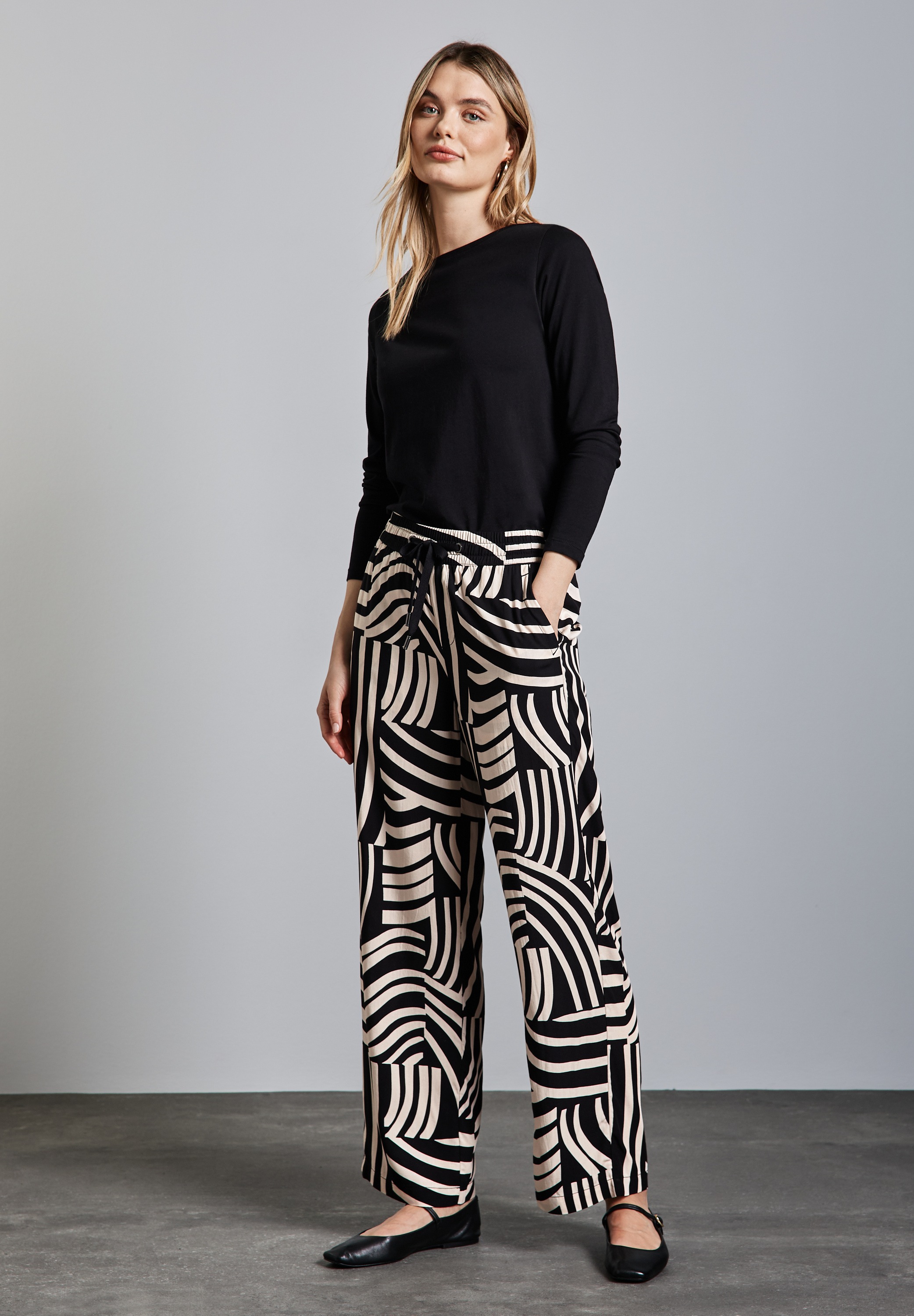 Thumbnail - STREET ONE Stoffhose im Loose Fit