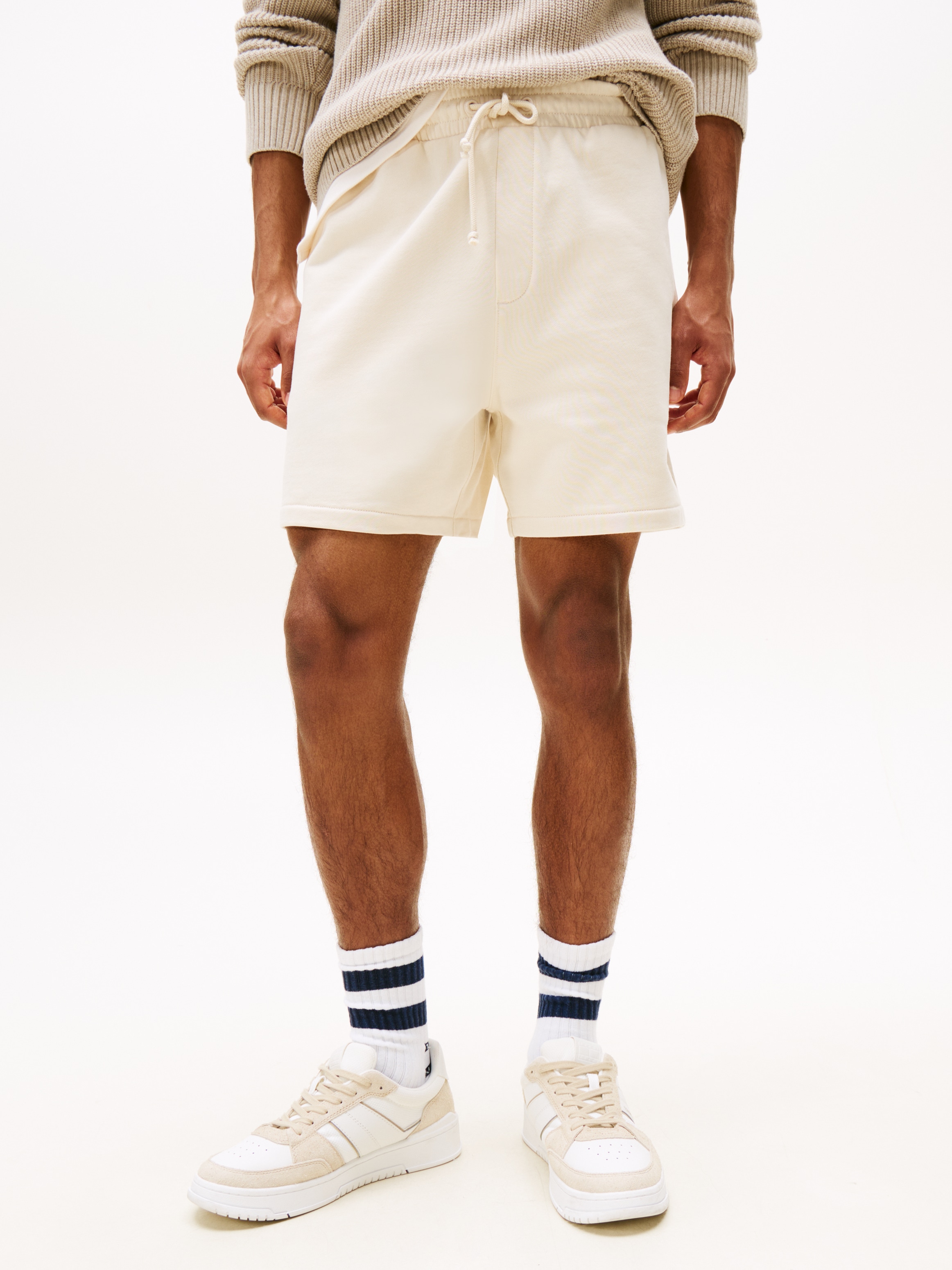 Tommy Jeans Sweatshorts "TJM RLX NEW CLSSCS BEACH SHORT", Mit Kordelzug günstig online kaufen