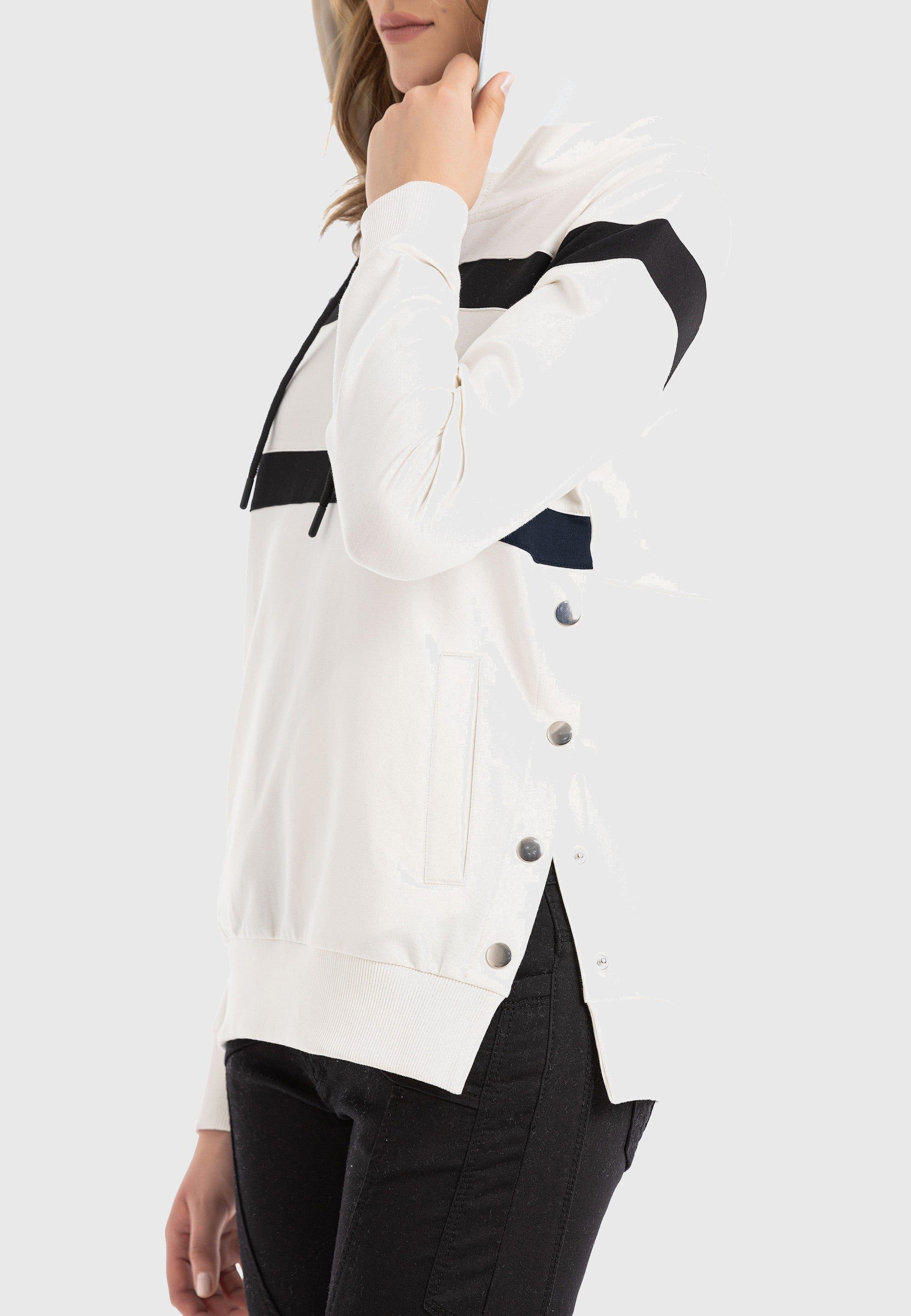 Cipo & Baxx Hoodie »HOODIE SWEATSHIRT«, modisch und komfortabel