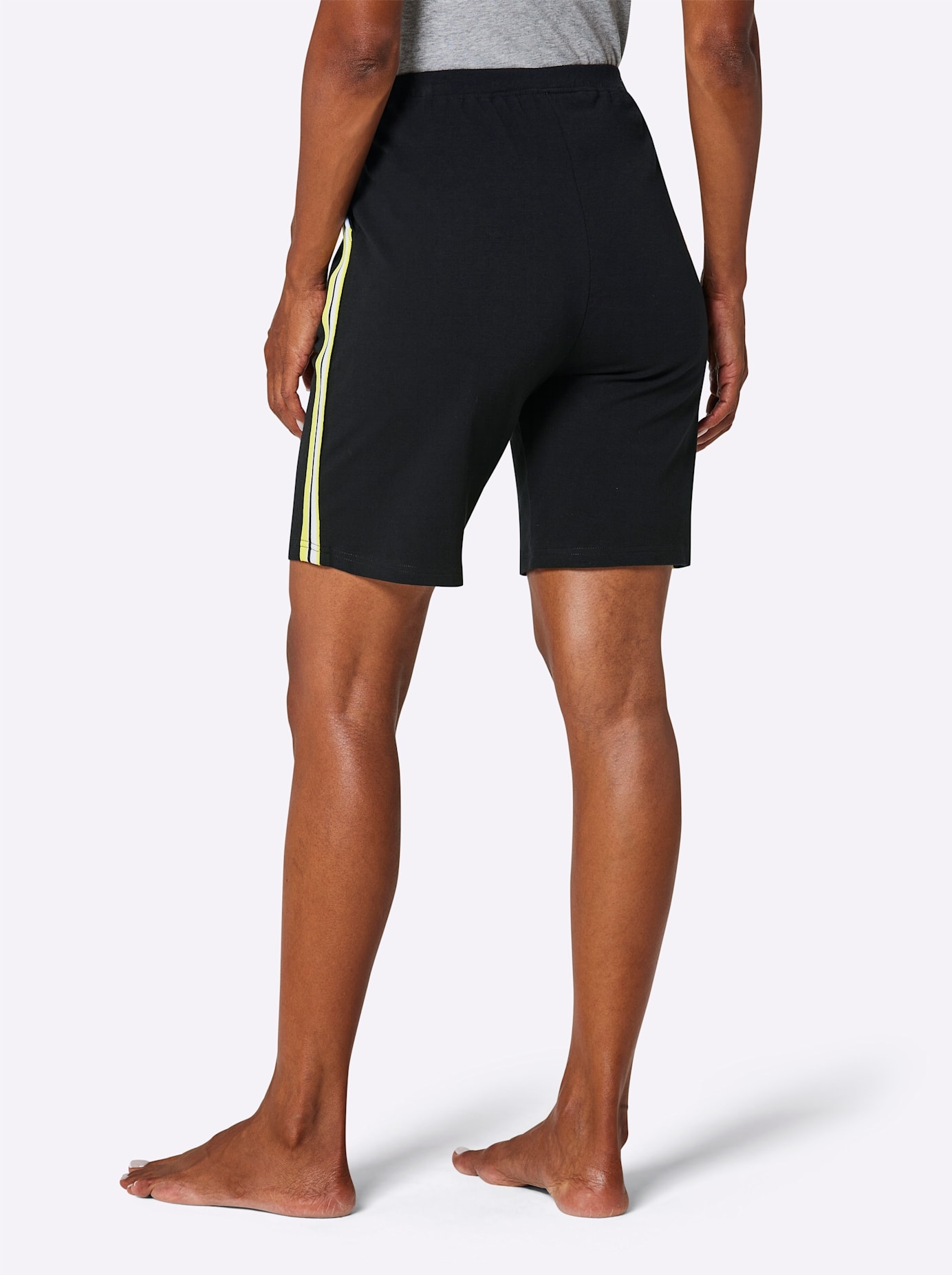 feel good Shorts