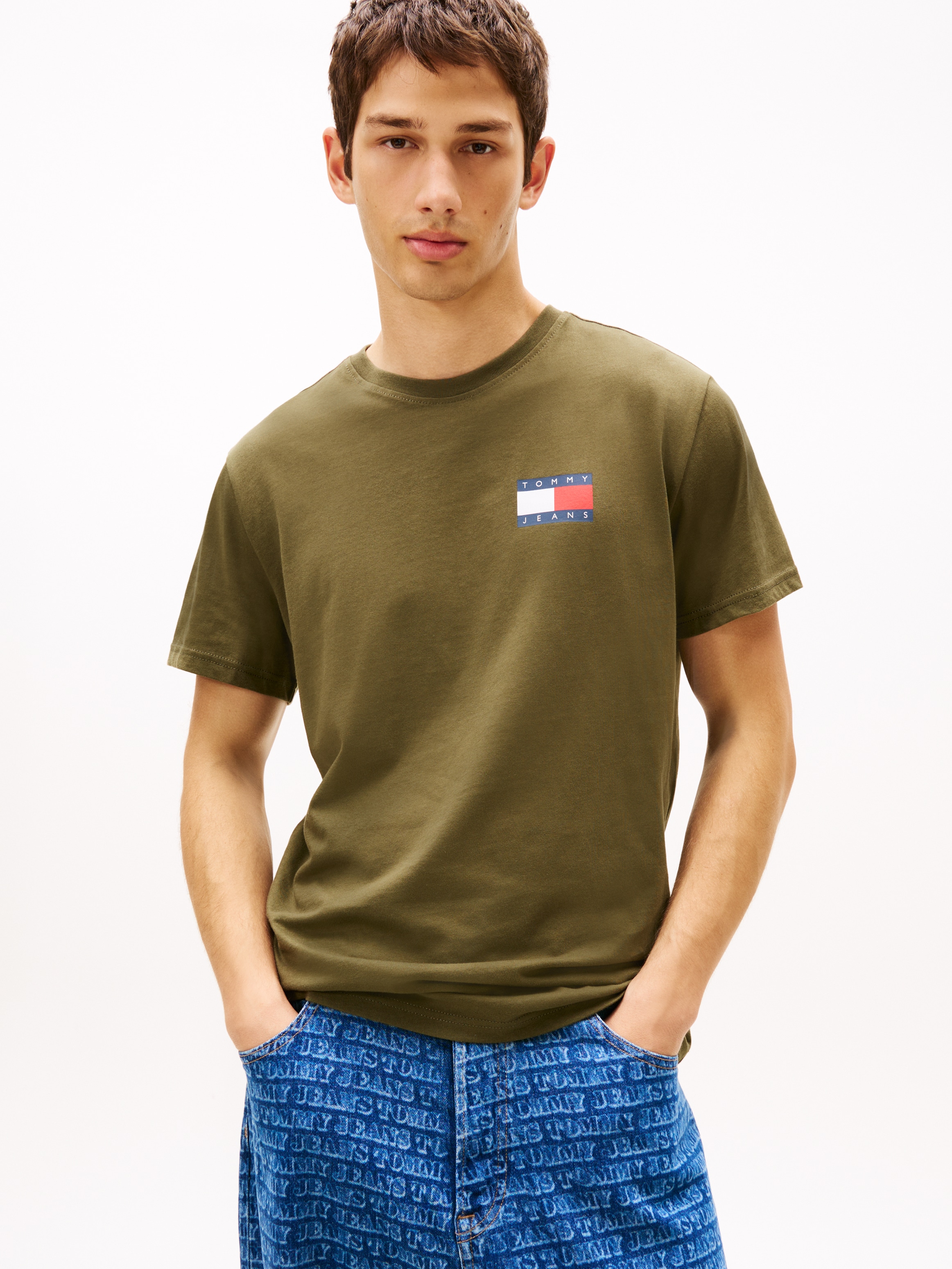 Tommy Jeans T-Shirt "TJM SLIM ESSENTIAL FLAG TEE EXT" günstig online kaufen
