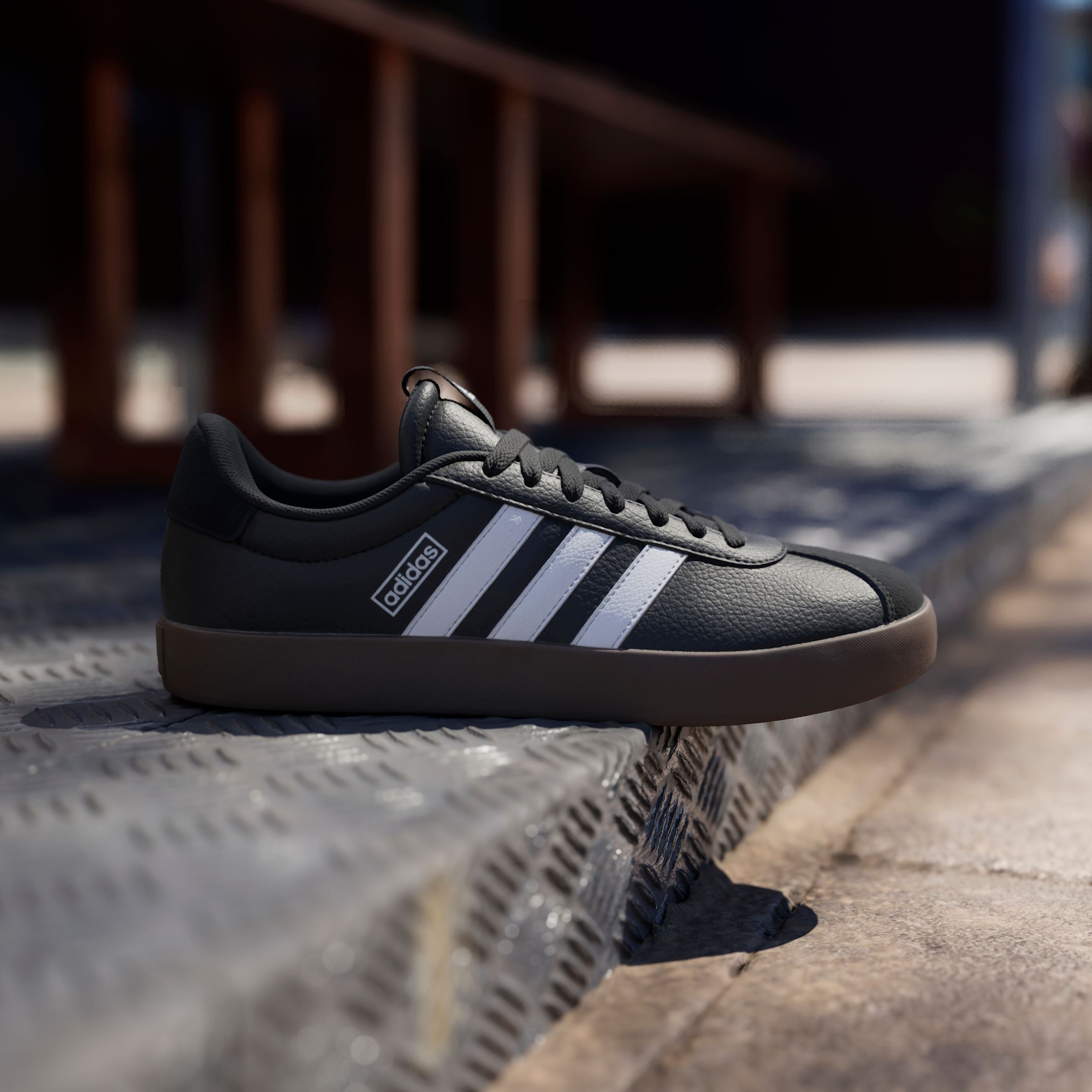 adidas Sportswear Sneaker »VL COURT 3.0«, inspiriert vom Design des adidas samba