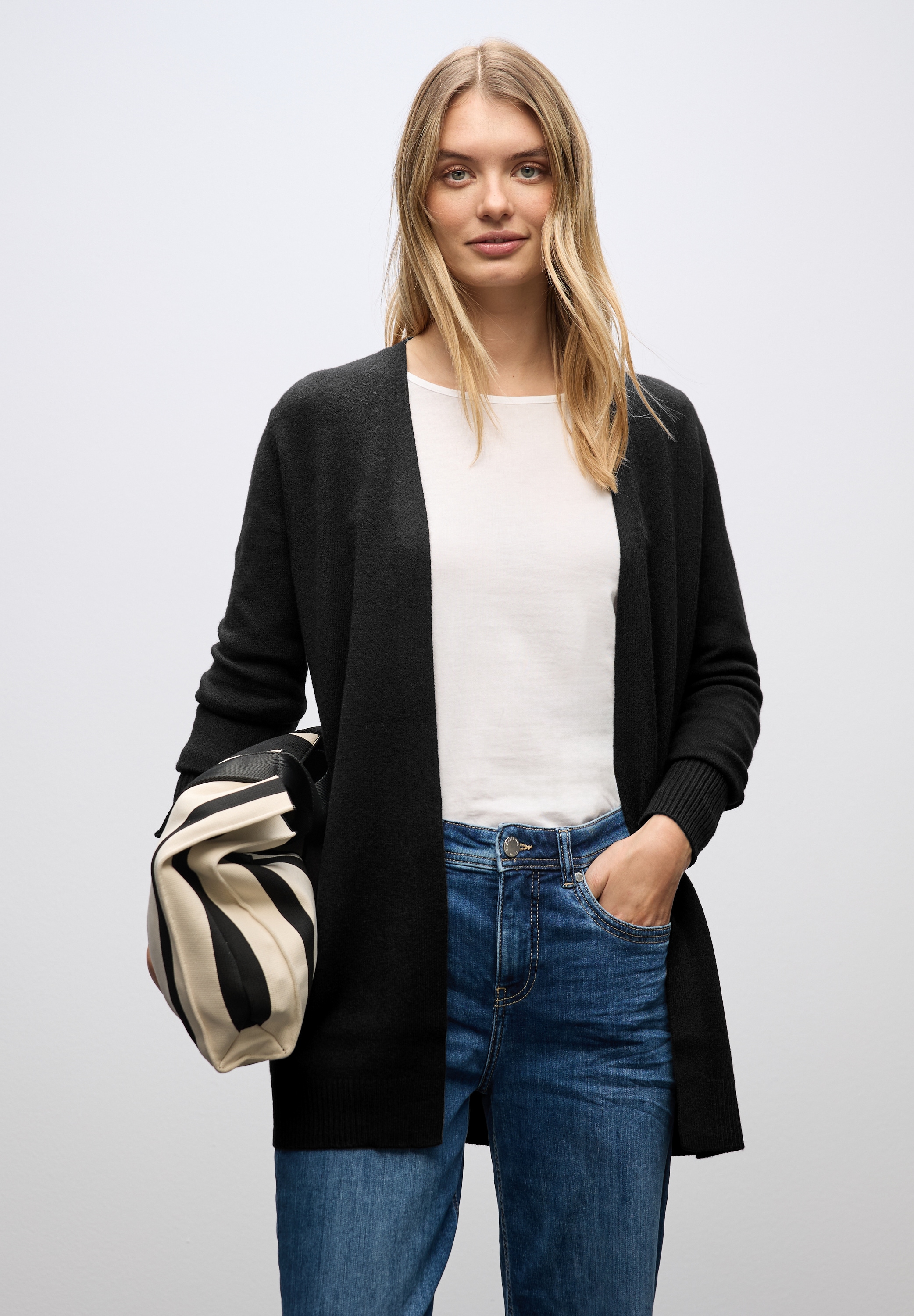 STREET ONE Strickjacke aus softem Materialmix