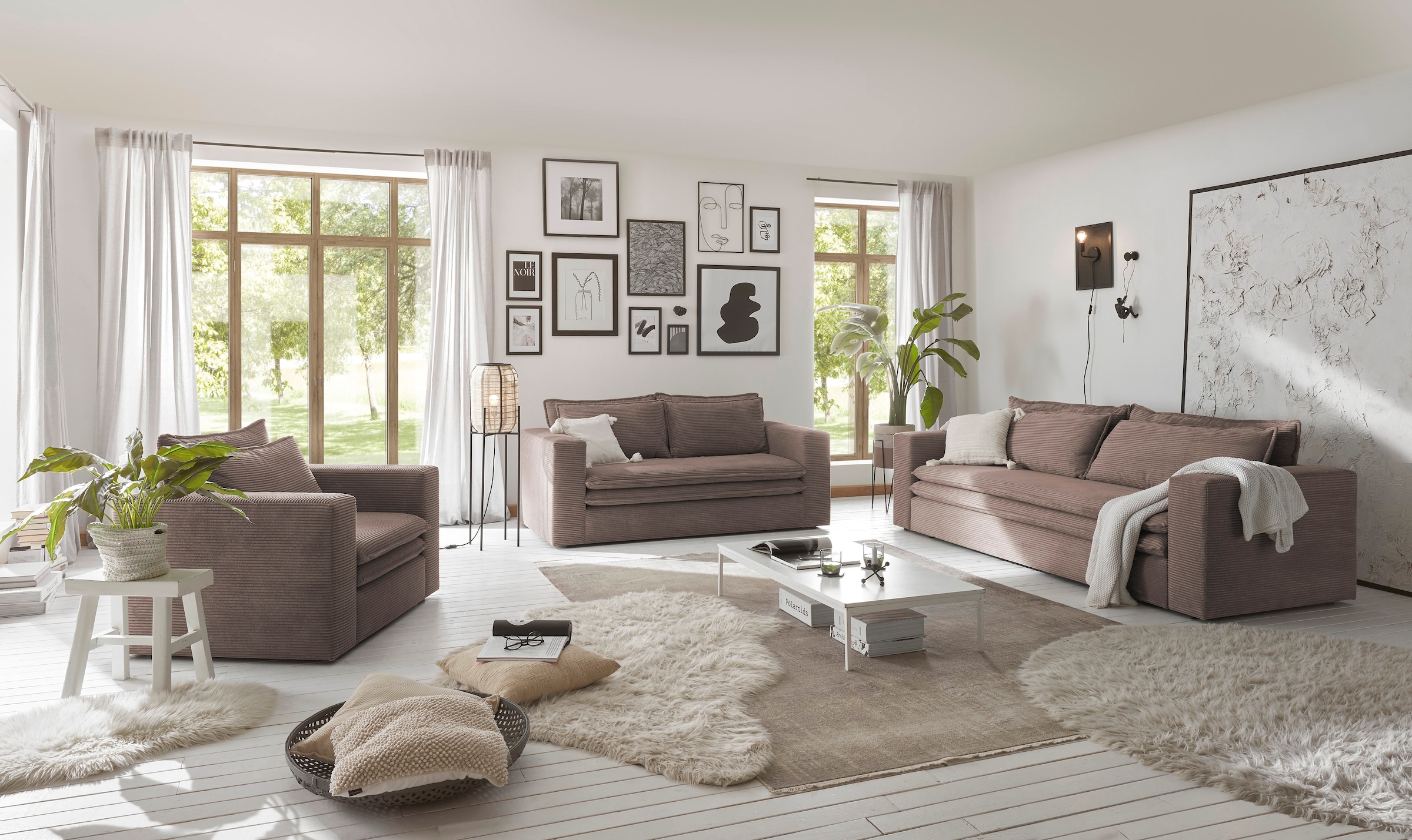 Places of Style 2-Sitzer »PIAGGE«, Hochwertiger Cord mit weicher Velours-Struktur