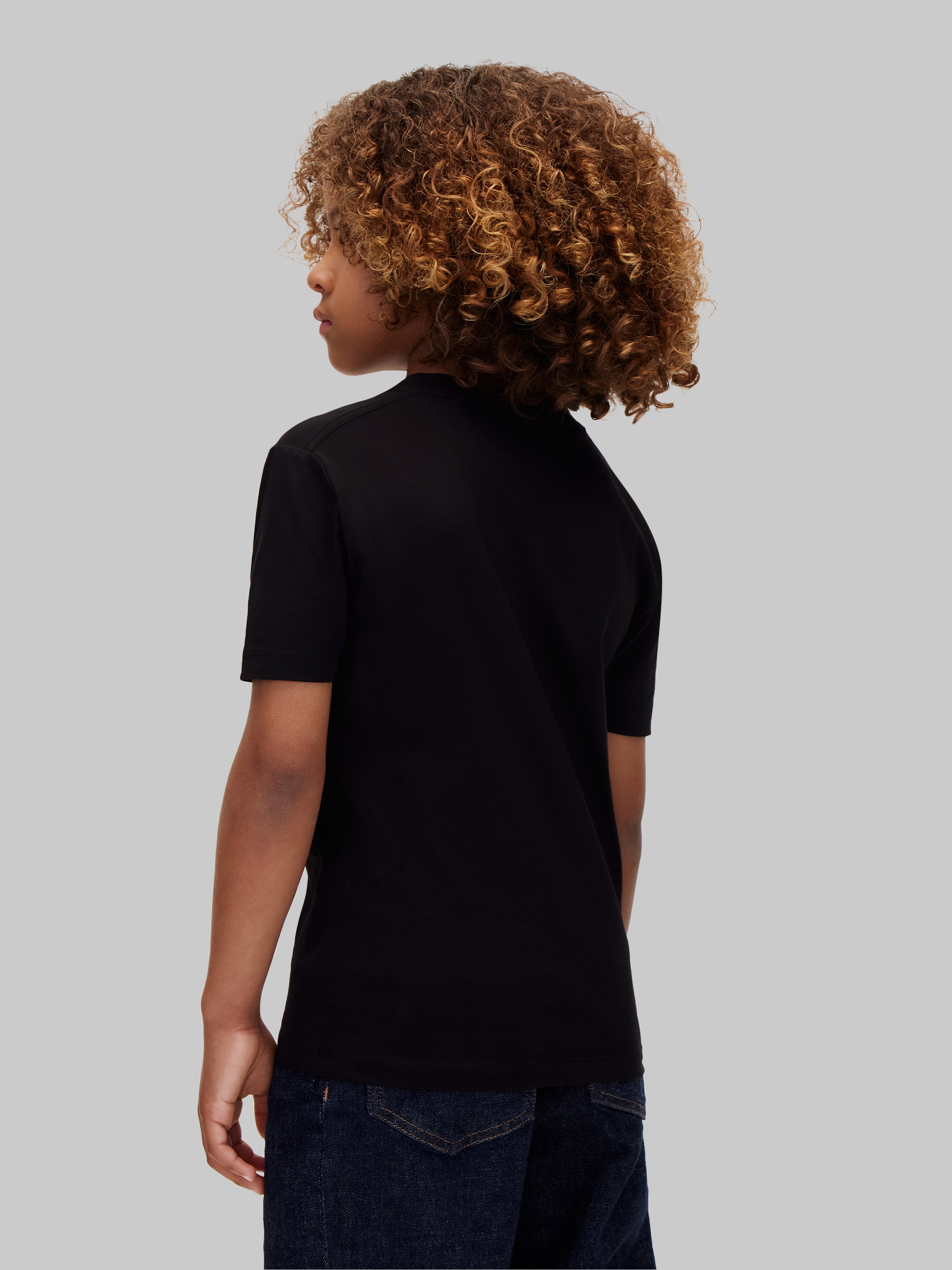 Calvin Klein Jeans »CK SMALL CHEST CIRCLE SS T-SHIRT« Regular fit mit Rundhalsausschnitt