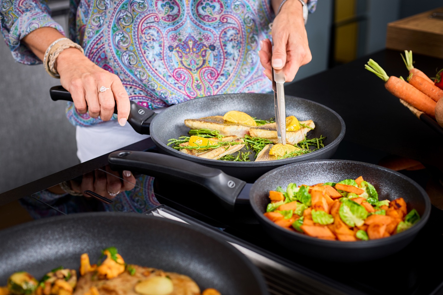Thumbnail - RÖSLE Kochzange, zum Kochen oder Grillen, Edelstahl 18/10, spülmaschinengeeignet