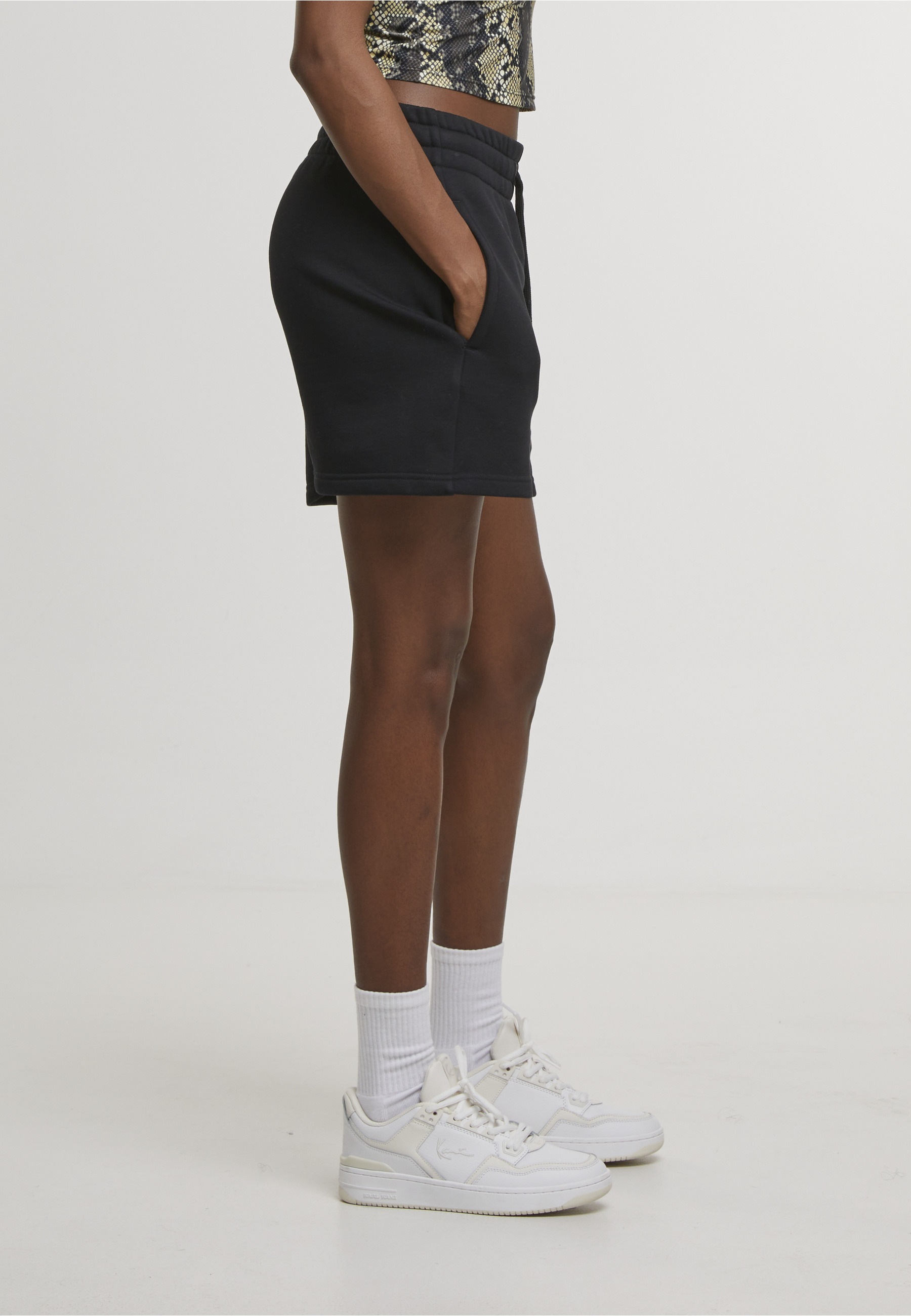 Karl Kani Sweatshorts »Karl Kani Signature Essential Sweat Shorts«
