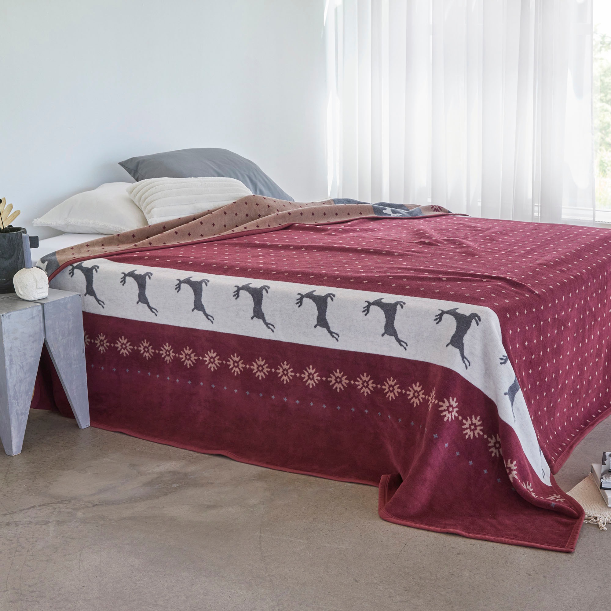 IBENA Bettüberwurf "Jacquard Bettüberwurf Lugano" im winterlichen Design günstig online kaufen