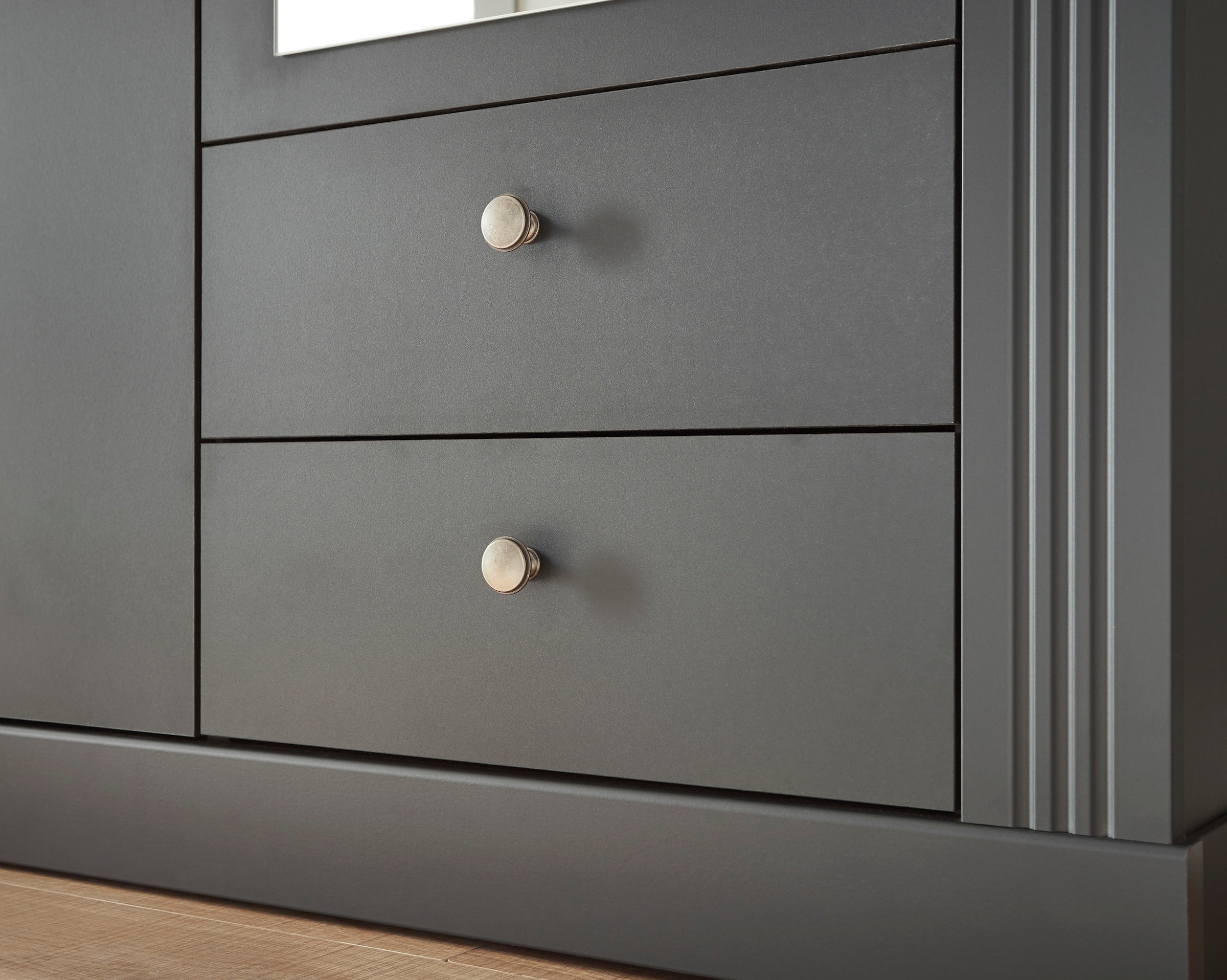 Home affaire Garderobenschrank »WESTMINSTER BESTSELLER!«, (Breite ca. 108 cm), im romantischen Landhausstil