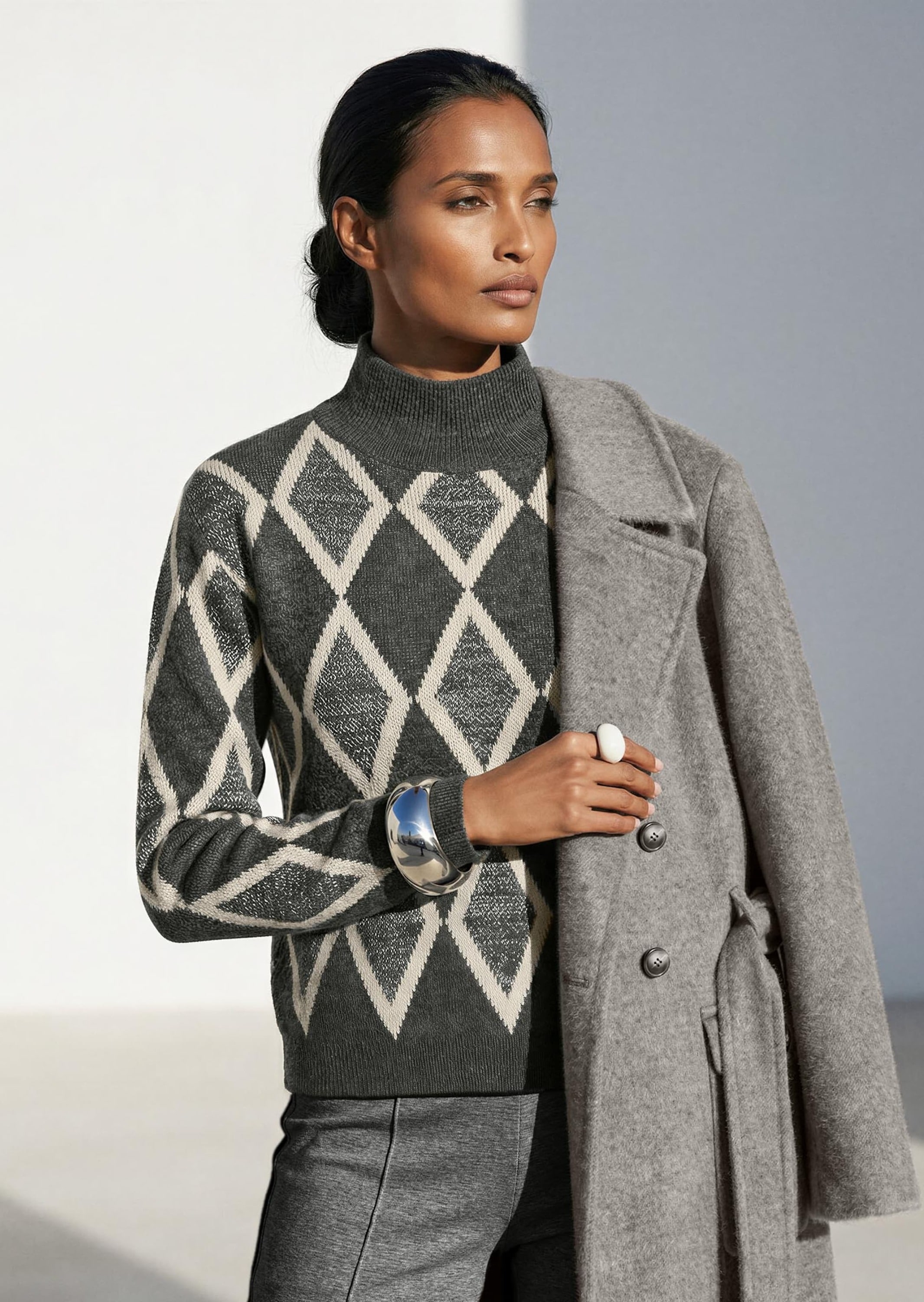 MADELEINE Longpullover »Pullover Rauten-Pullover mit Glanzgarn«