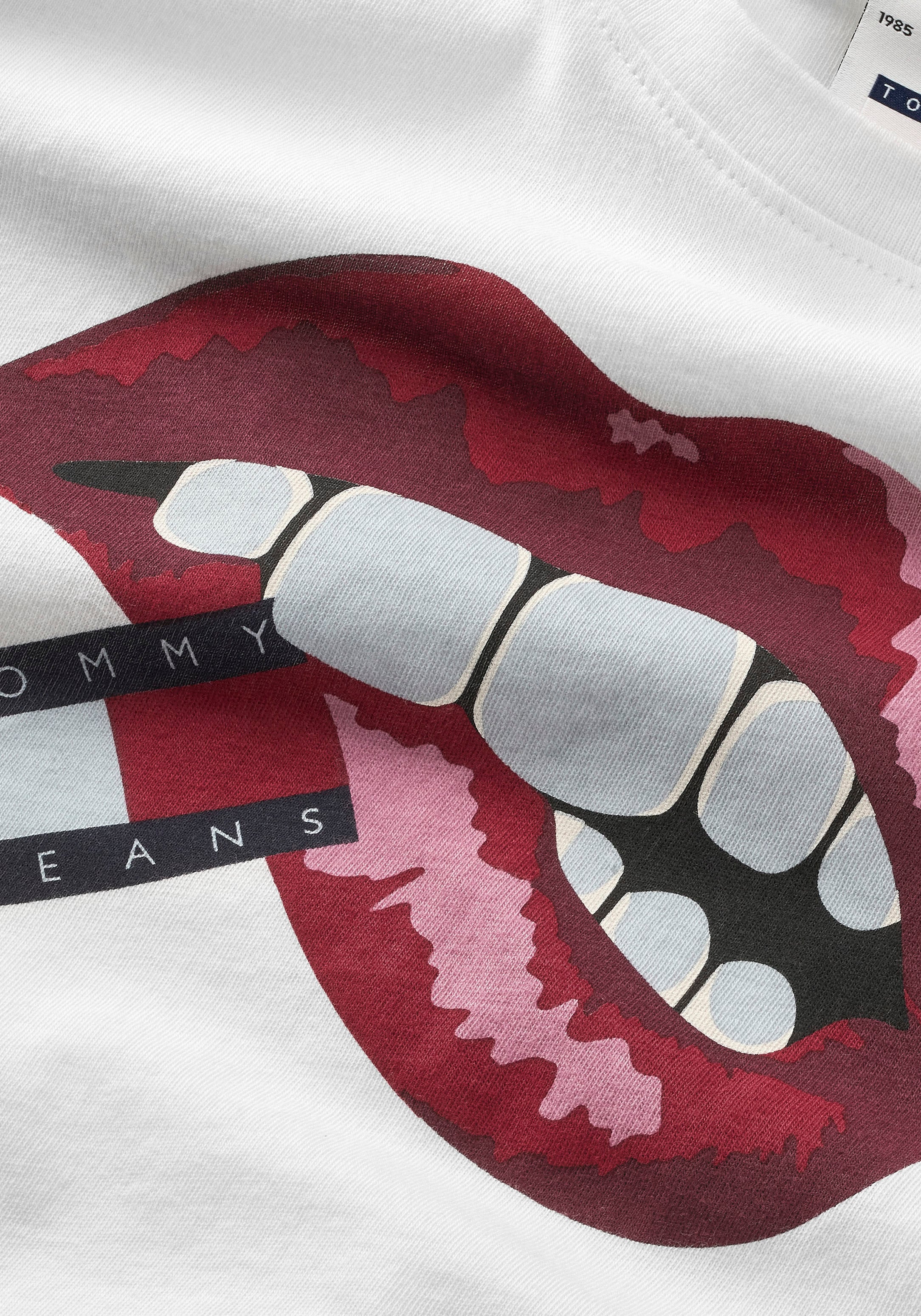 Tommy Jeans T-Shirt »TJW WASHED TEE«, LIPS SLIM kaufen CRP BAUR online Frontprint TJ mit 