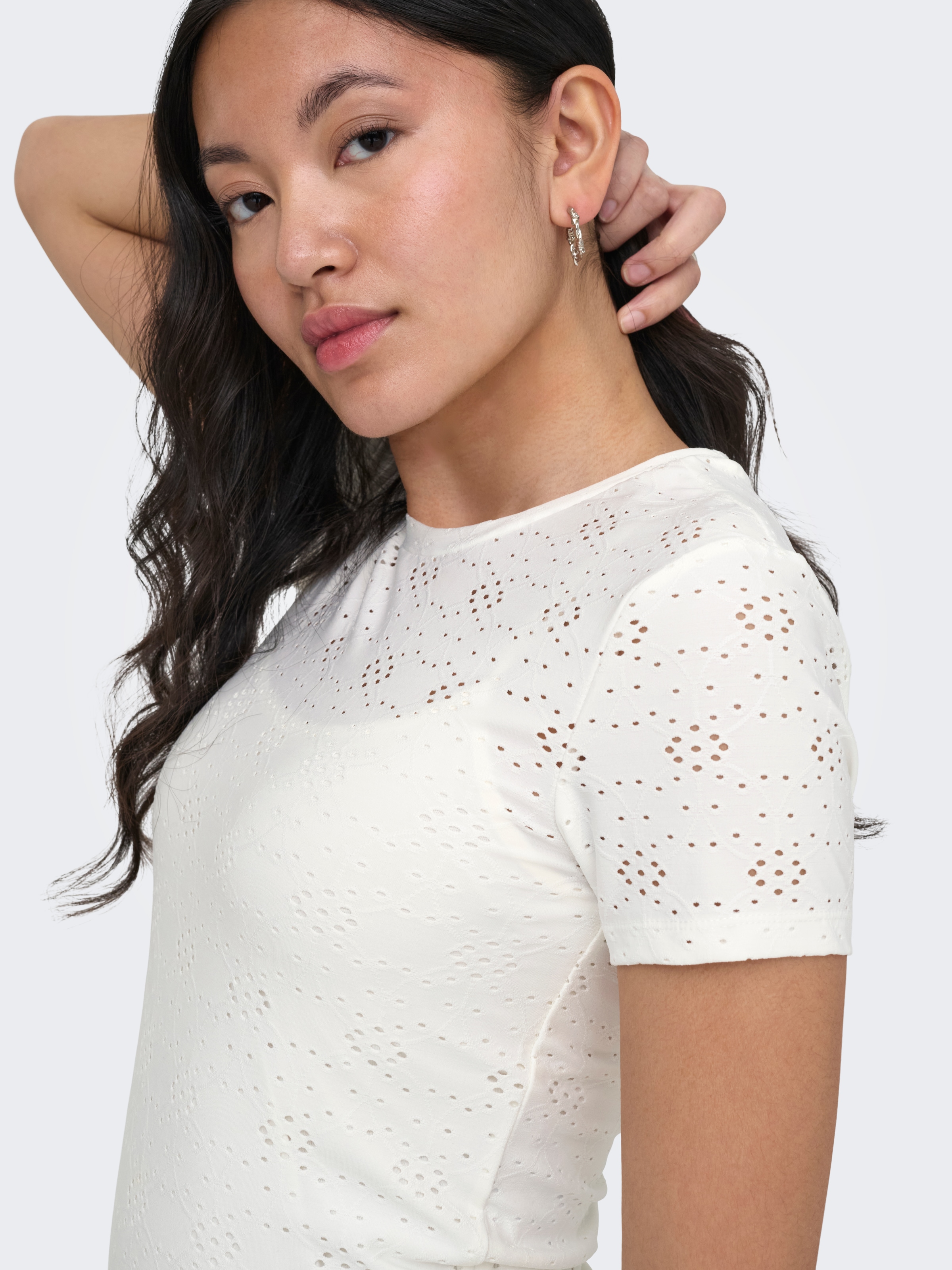 ONLY T-Shirt »ONLSMILLA NEW S/S TOP JRS« Materialmix, slim fit, Rundhals