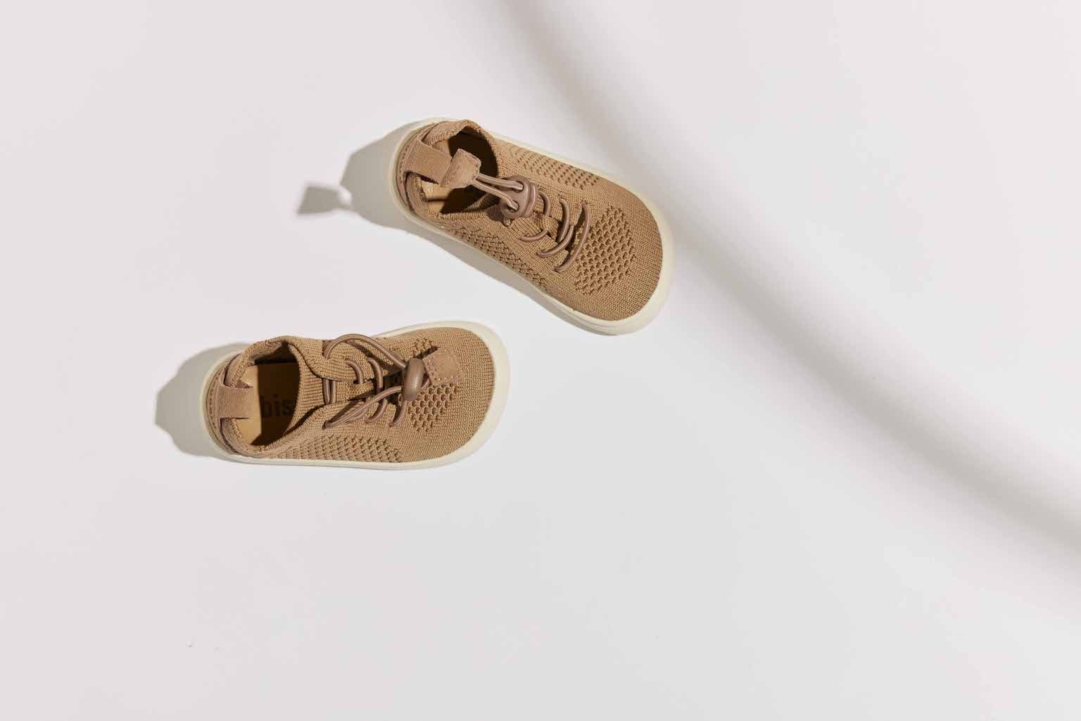 Bisgaard Slip-On Sneaker »barefoot jua Weite: normal«, Badeschuh mit Schnellverschluss, Größenschablone zum Download