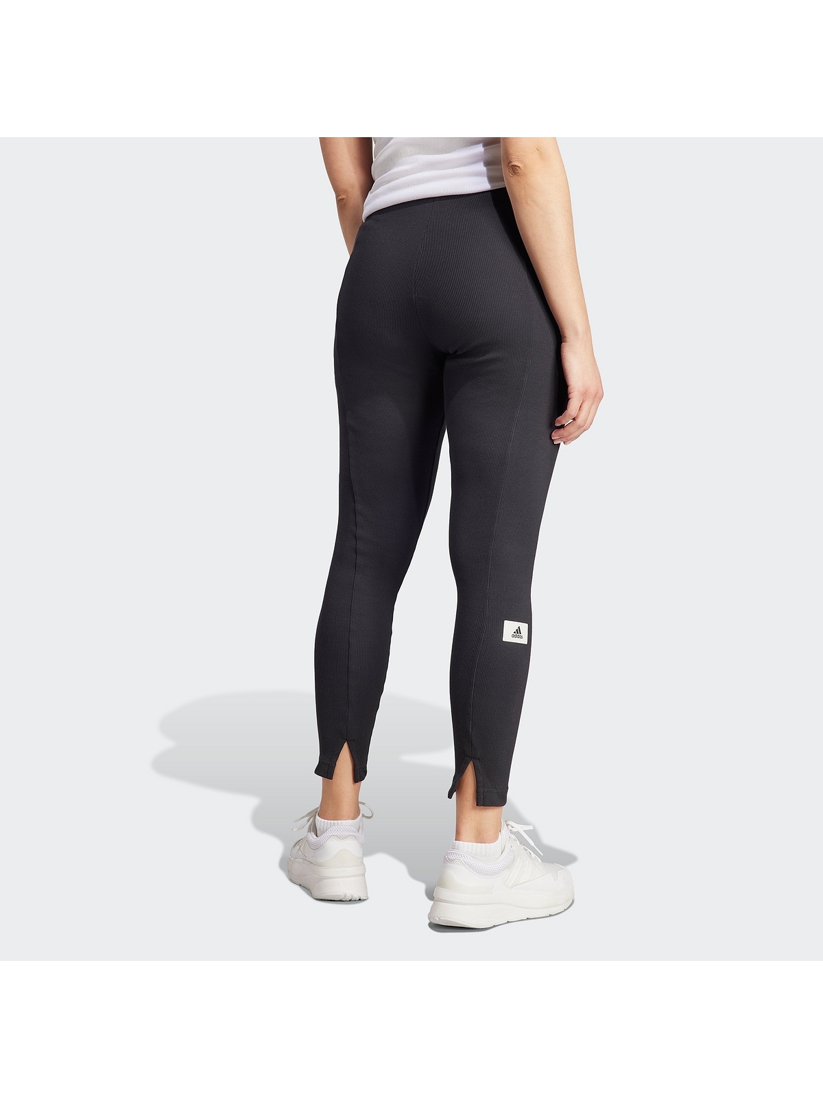 adidas Sportswear Sporthose »Große Größen«, Passform für Schwangere