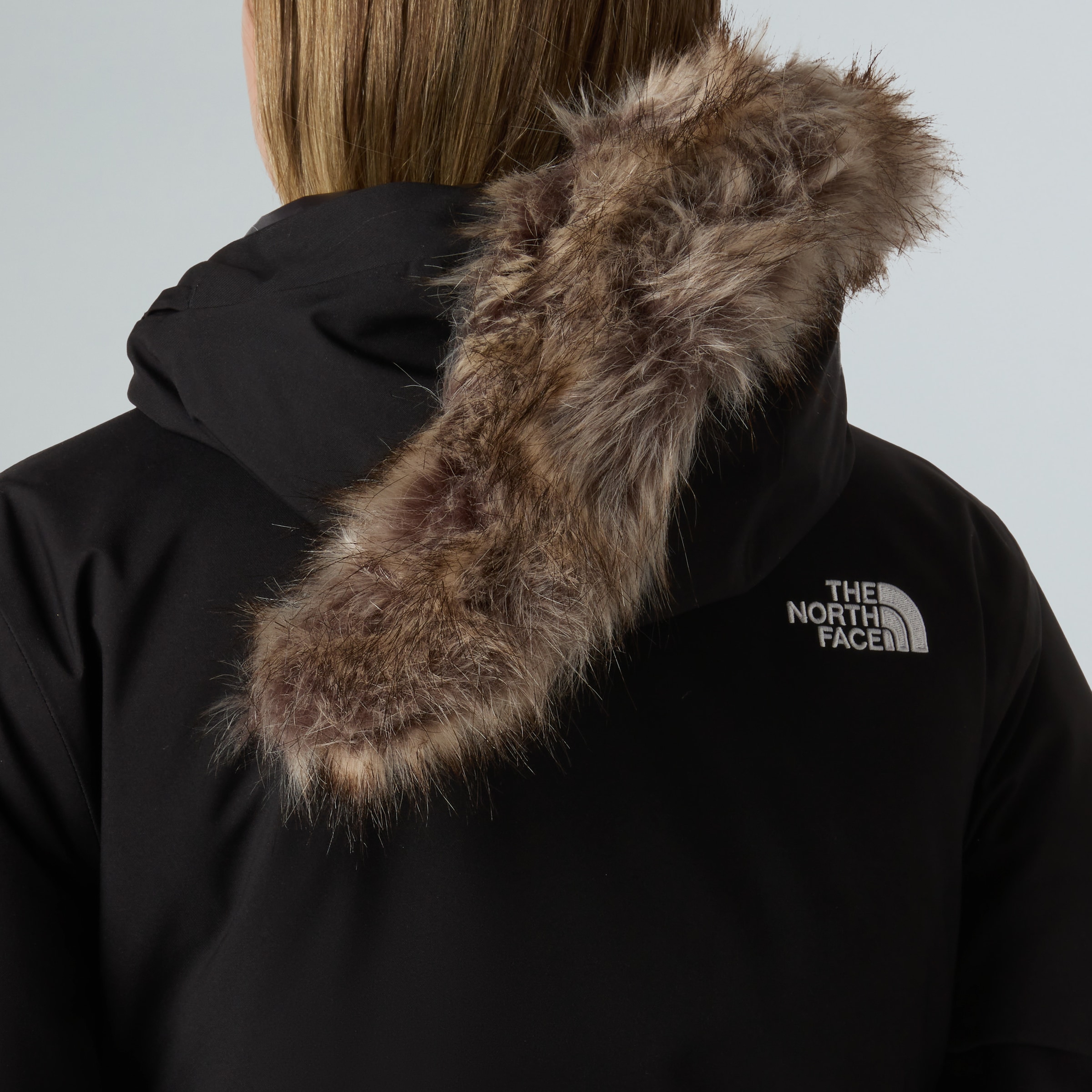 The North Face Daunenmantel »W ARCTIC PARKA« 1 Stk. Sehr warm, winddicht, wasserdicht