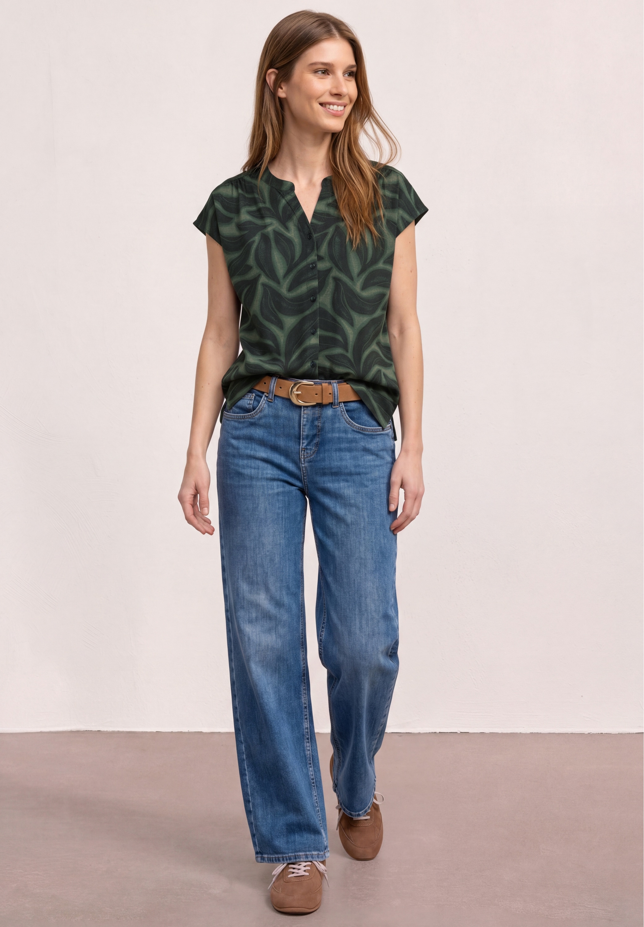 STREET ONE Shirttop Sommershirt im floralem Look und mit Knopfleiste