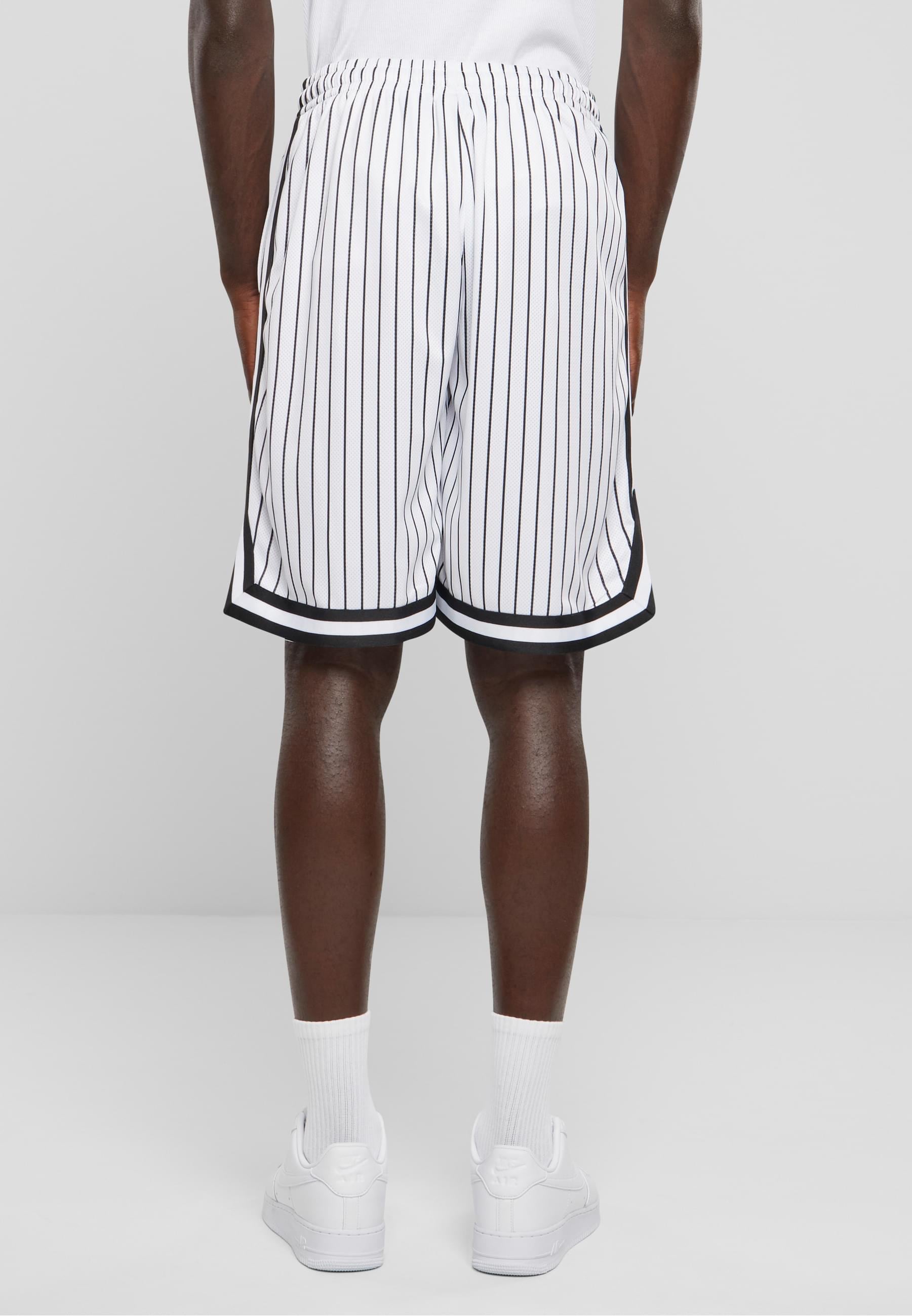 URBAN CLASSICS Shorts »Urban Classics Herren Striped Mesh Shorts«, (1 tlg.)