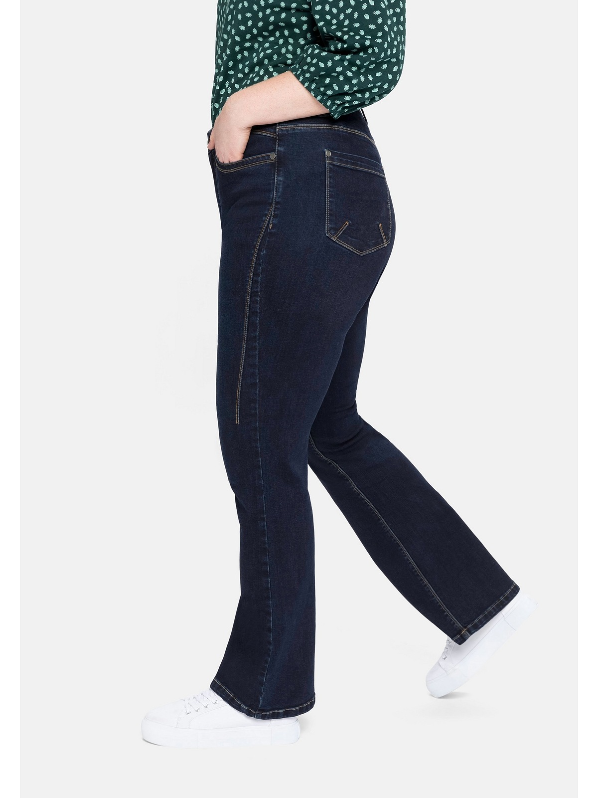 Sheego Bootcut-Jeans »Große Größen«, Waschung BAUR kaufen cleaner in | für