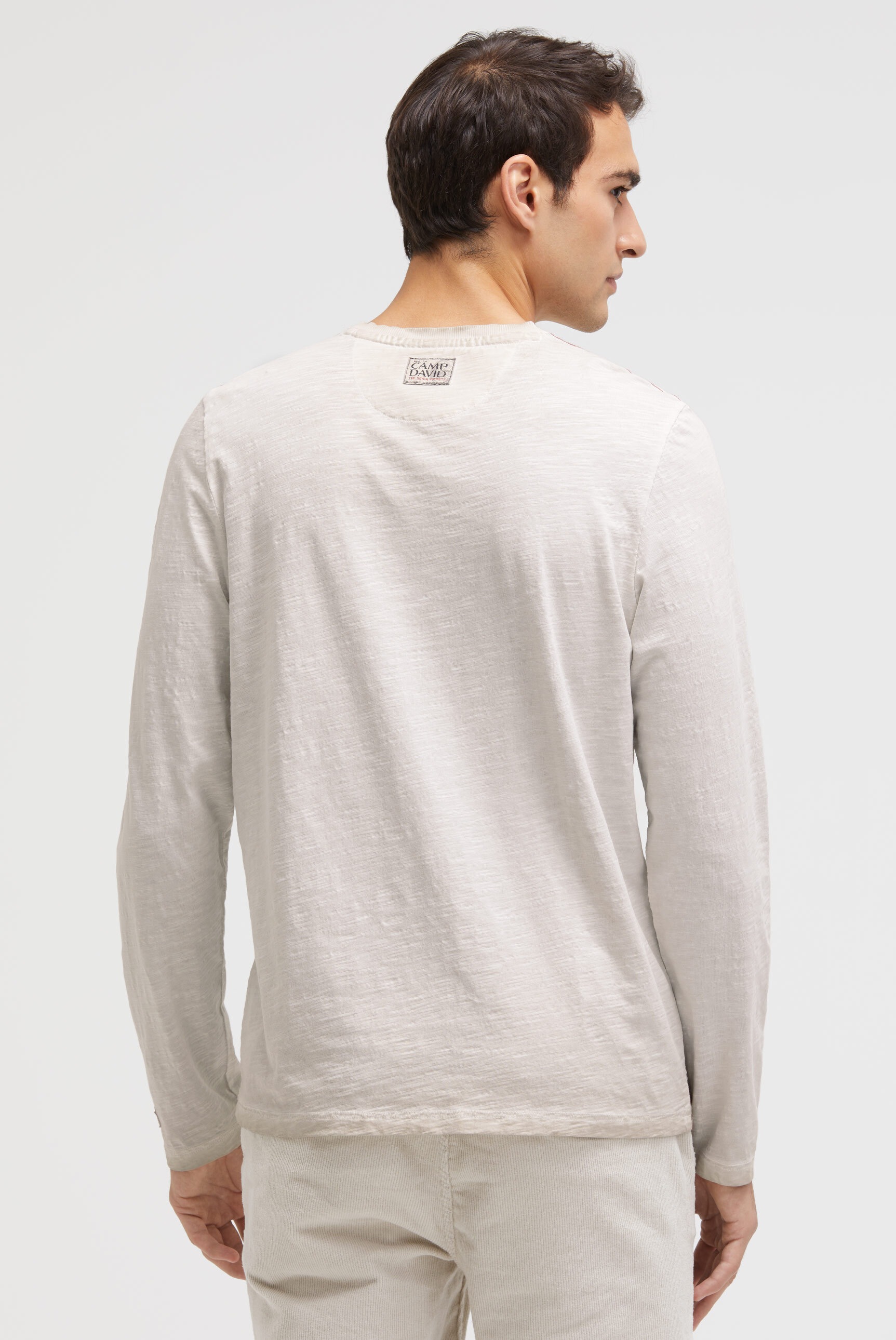 CAMP DAVID V-Shirt mit maskulinem V-Ausschnitt