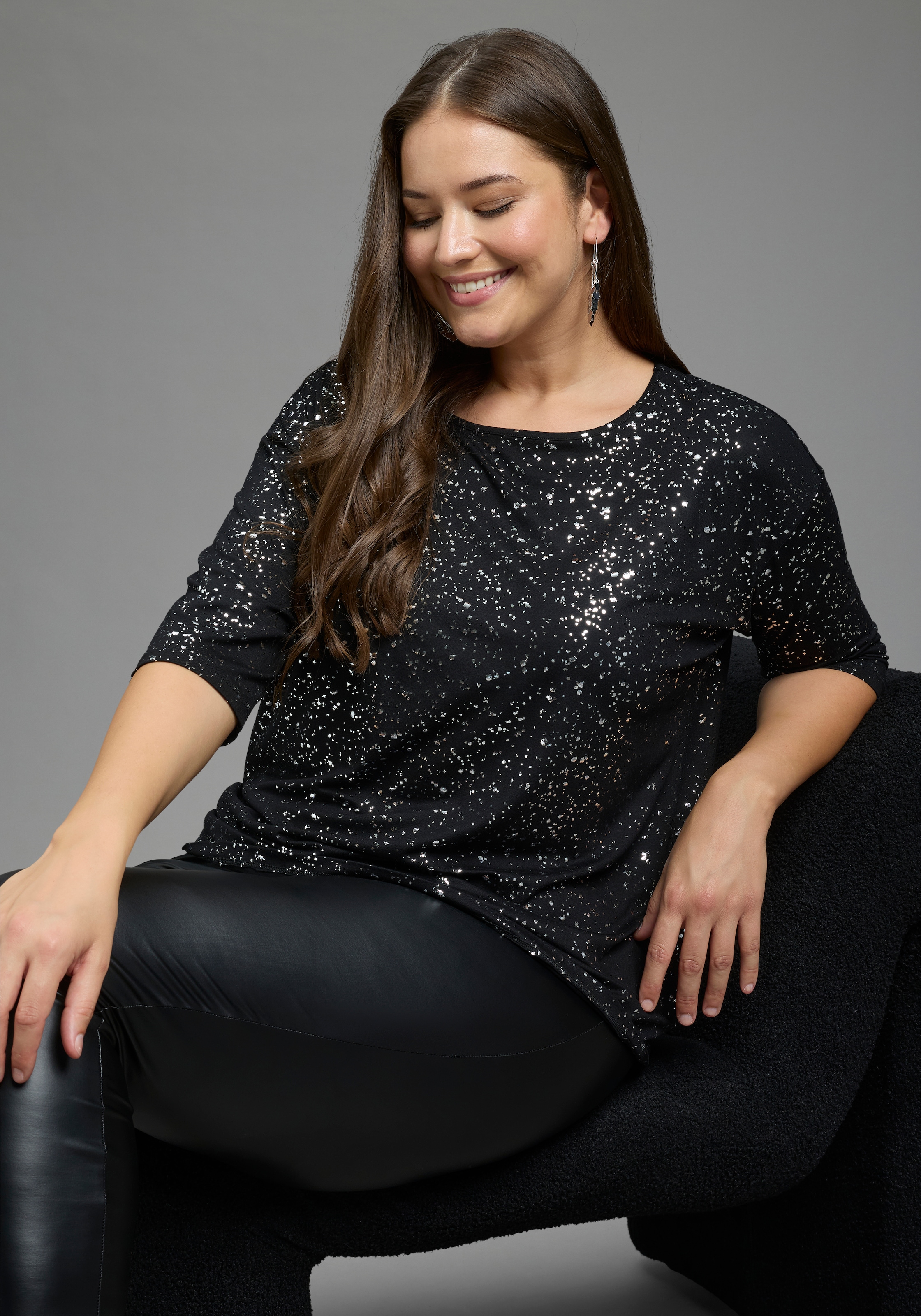 Laura Scott CURVE 3/4-Arm-Shirt "Große Größen" mit Folienprint, in figurumspielender Passform, hüftbedeckende Länge