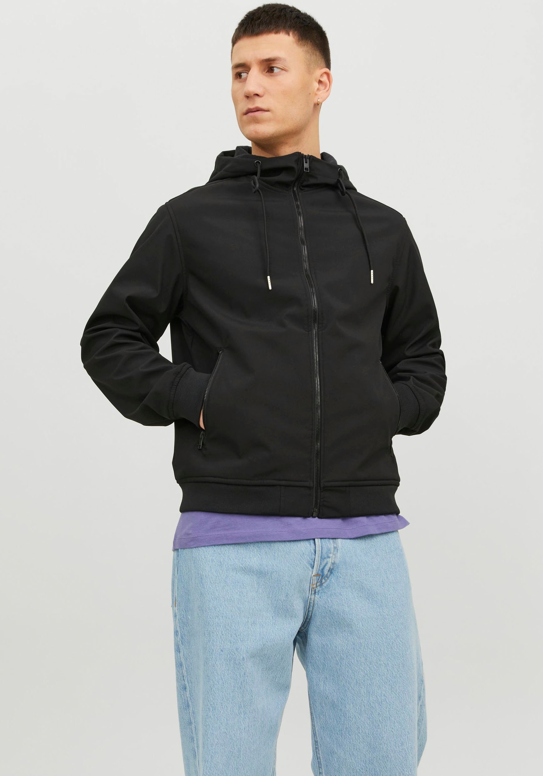 Jack & Jones Softshelljacke "JJEBASIC SOFTSHELL HOOD NOOS", mit Kapuze