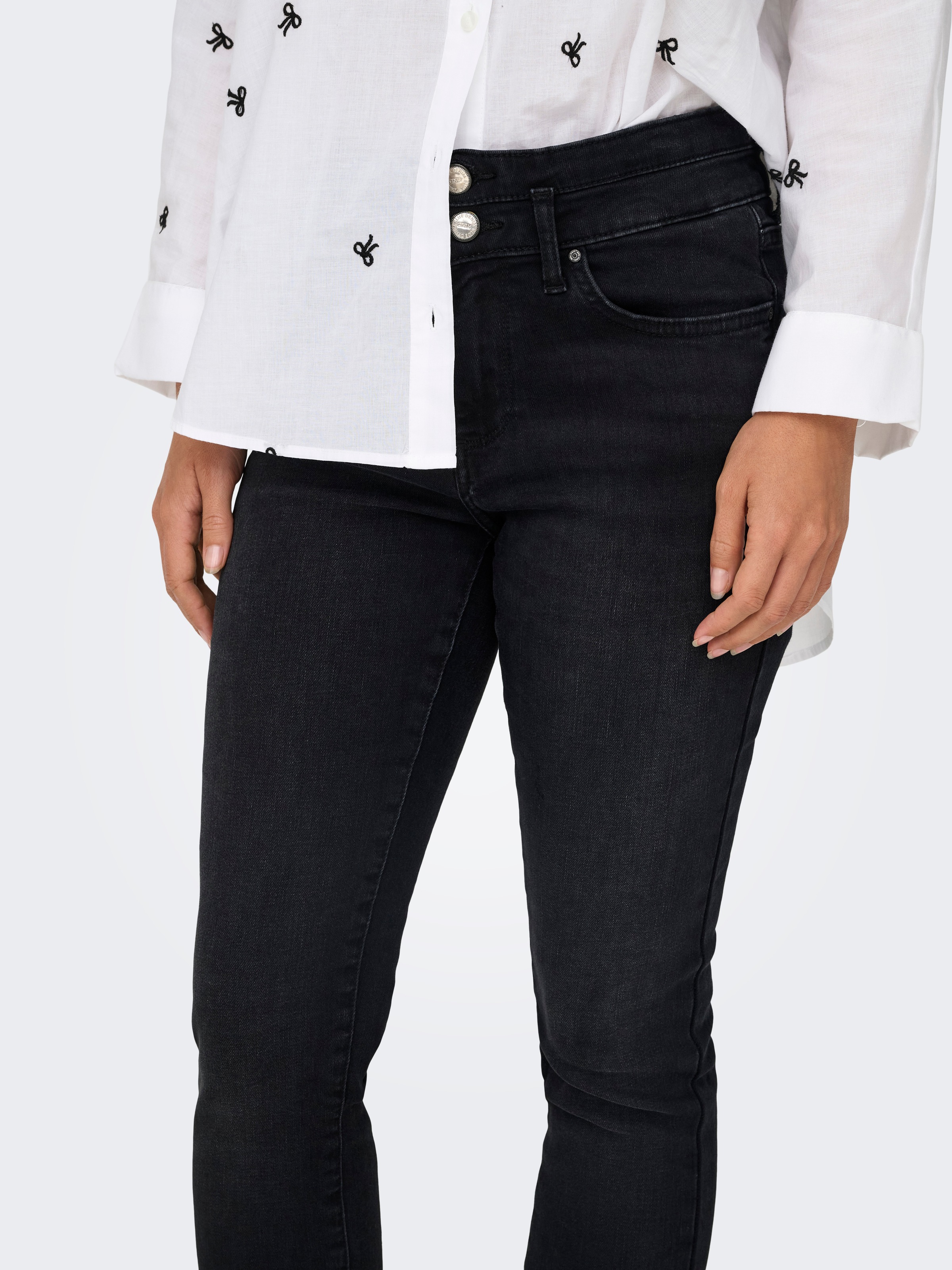 ONLY Skinny-fit-Jeans »ONLBLUSH MID SK DB WAIST DNM TAI BOX X«