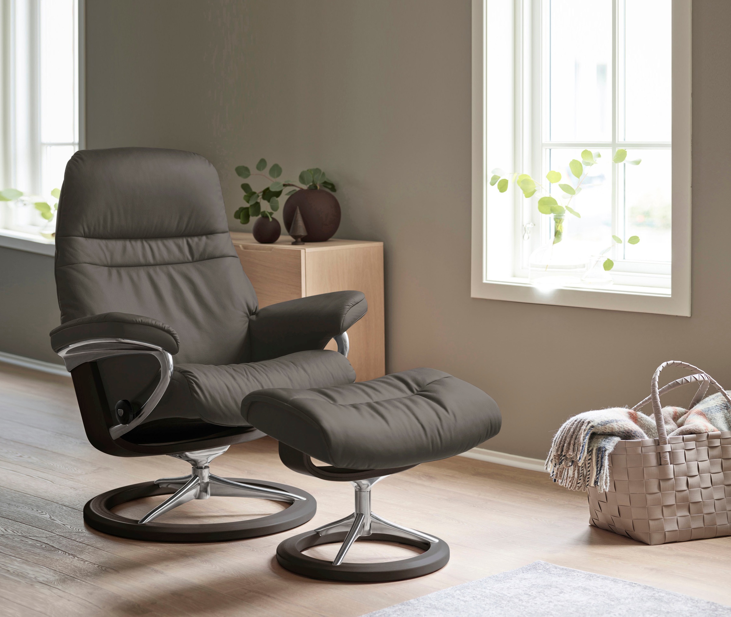 Stressless Relaxsessel "Sunrise" Relaxsessel mit Hocker, mit Signature Base günstig online kaufen