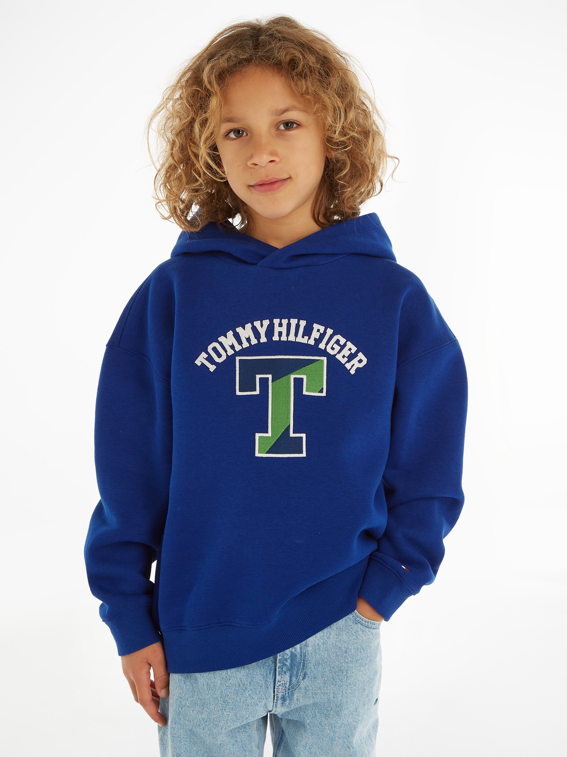 Tommy Hilfiger Kapuzensweatshirt »T VARSITY HOODIE«, mit großem Tommy  Hilfiger Front Print online bestellen | BAUR | Sweatshirts