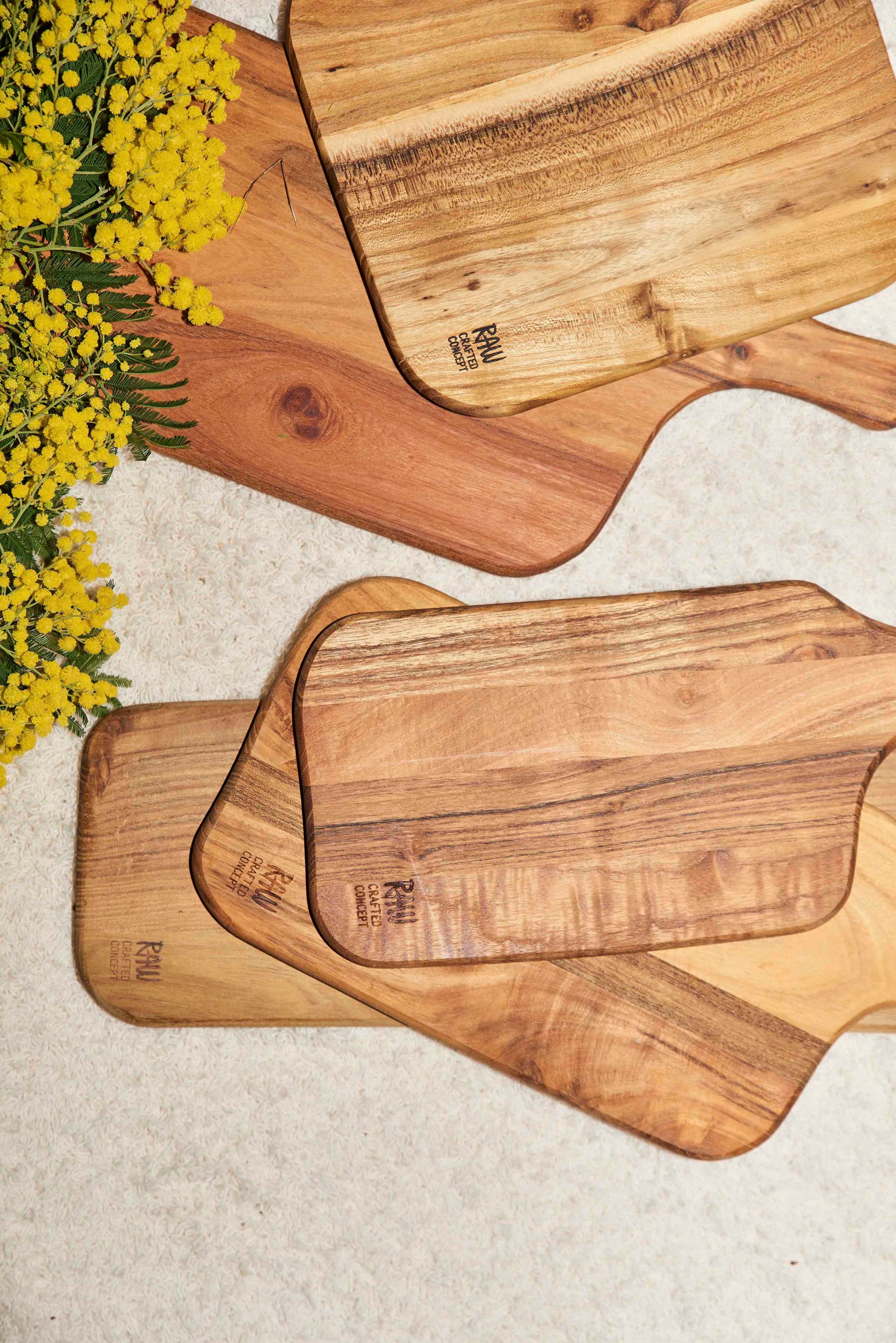 aida RAW Schneidebrett "RAW Teak" organisch, jedes Stück ein Unikat günstig online kaufen