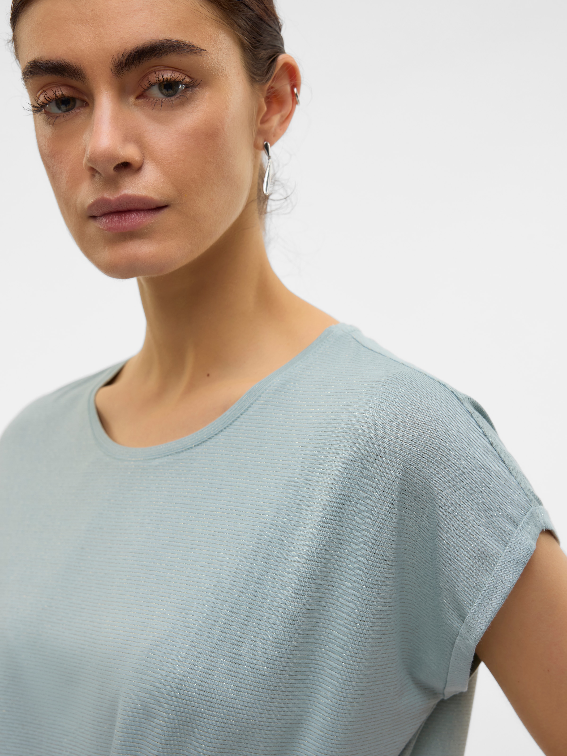Vero Moda Rundhalsshirt »VMLAVA PLAIN SS TOP LUREX STRIPE«