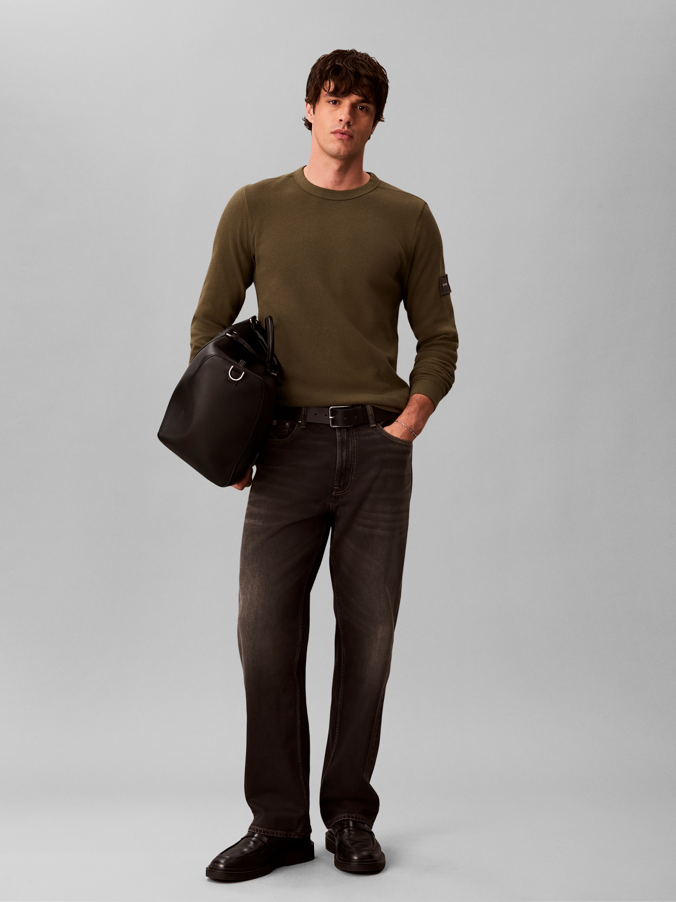 Calvin Klein Langarmshirt »WAFFLE BADGE CREWNECK TEE« Regular fit, Badge, Rundhalsausschnitt