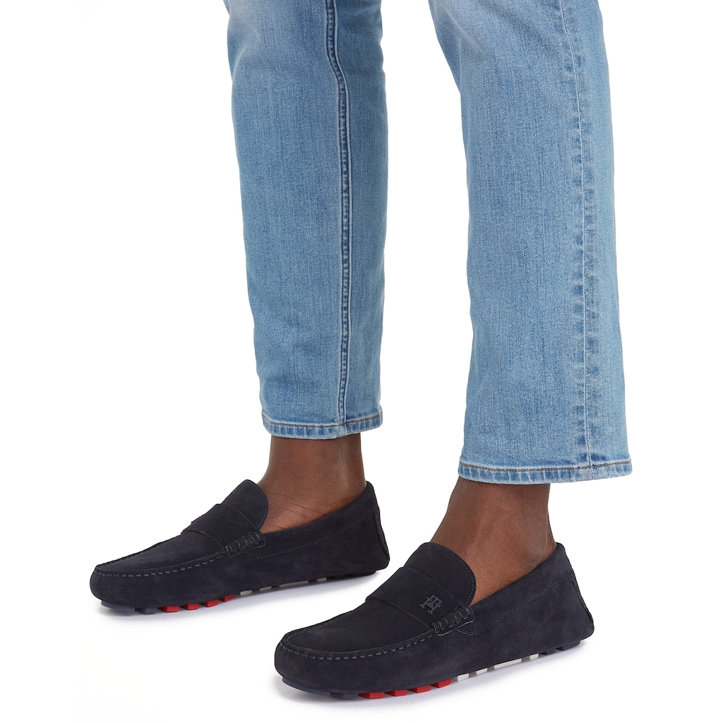 Tommy Hilfiger Mokassin »TH CLASSIC SUEDE DRIVER«, Slipper, Autofahrer Schuh, Pennyloafer mit Zierriegel