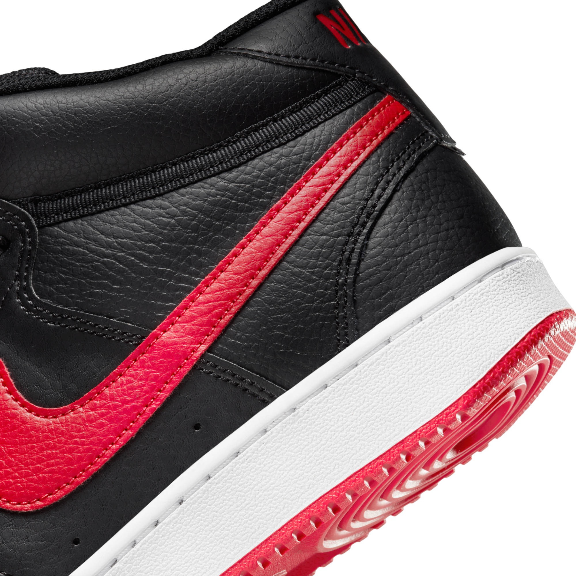 Nike Sportswear Sneaker »COURT VISION MID«, Design auf den Spuren des Air Force 1