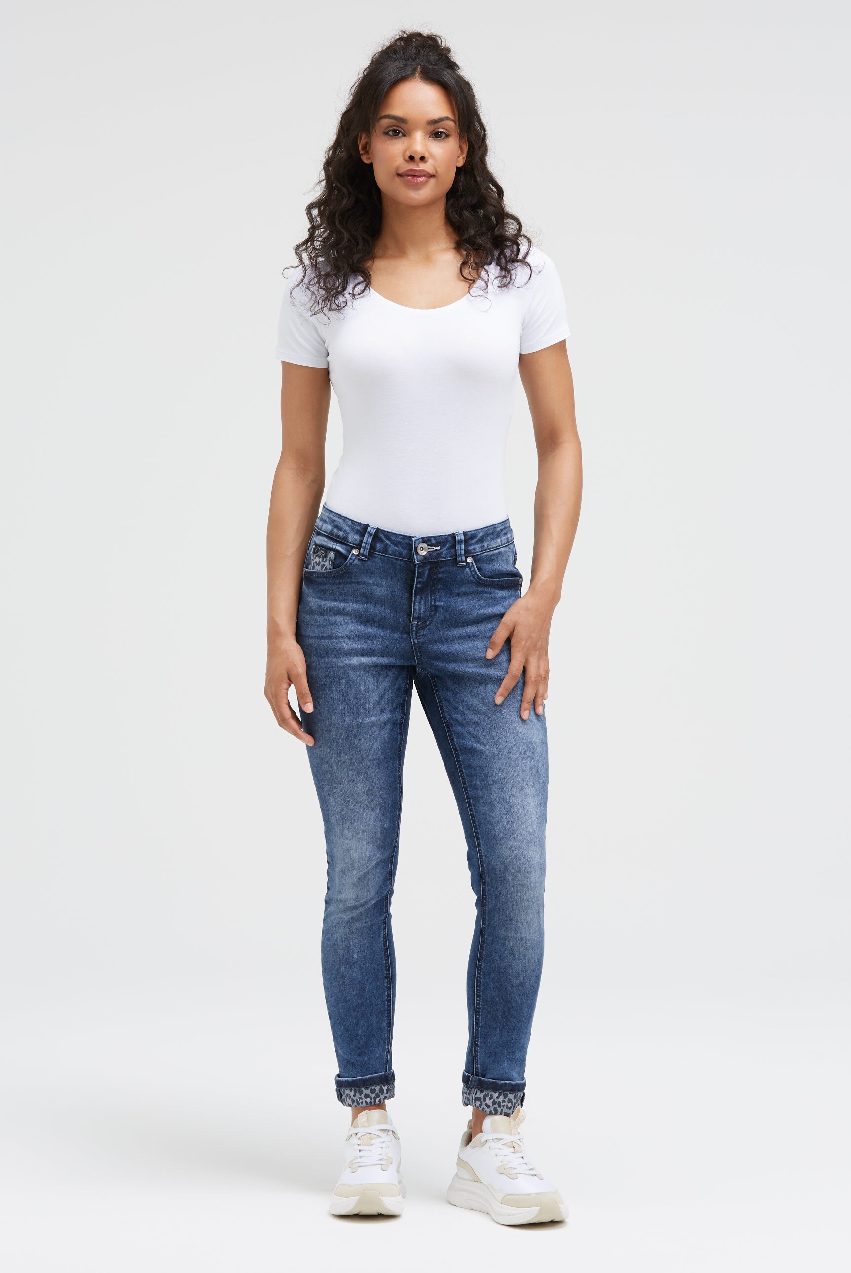 SOCCX Slim-fit-Jeans, mit Turn-Up Saum