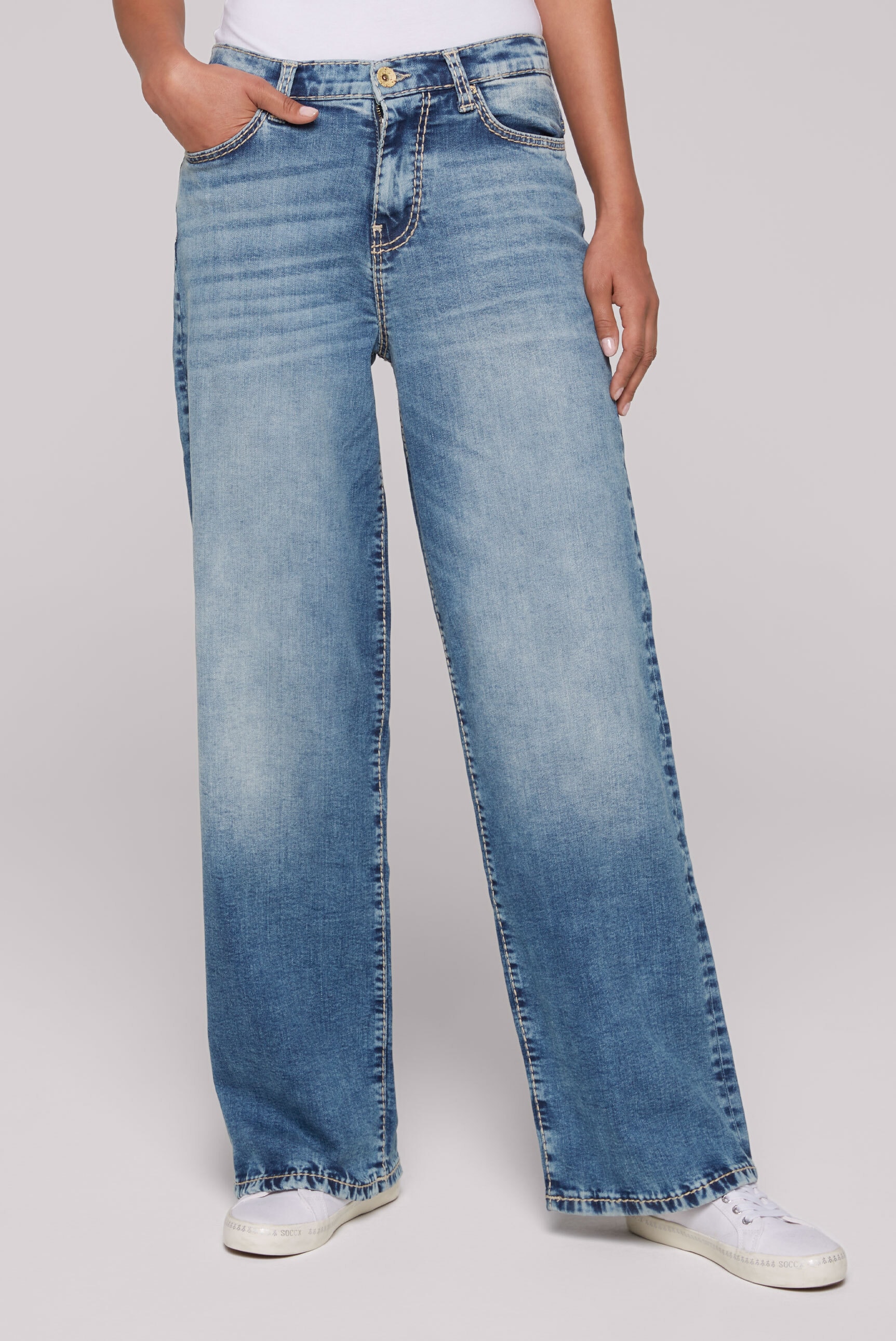 Regular-fit-Jeans, mit breiten Nähten