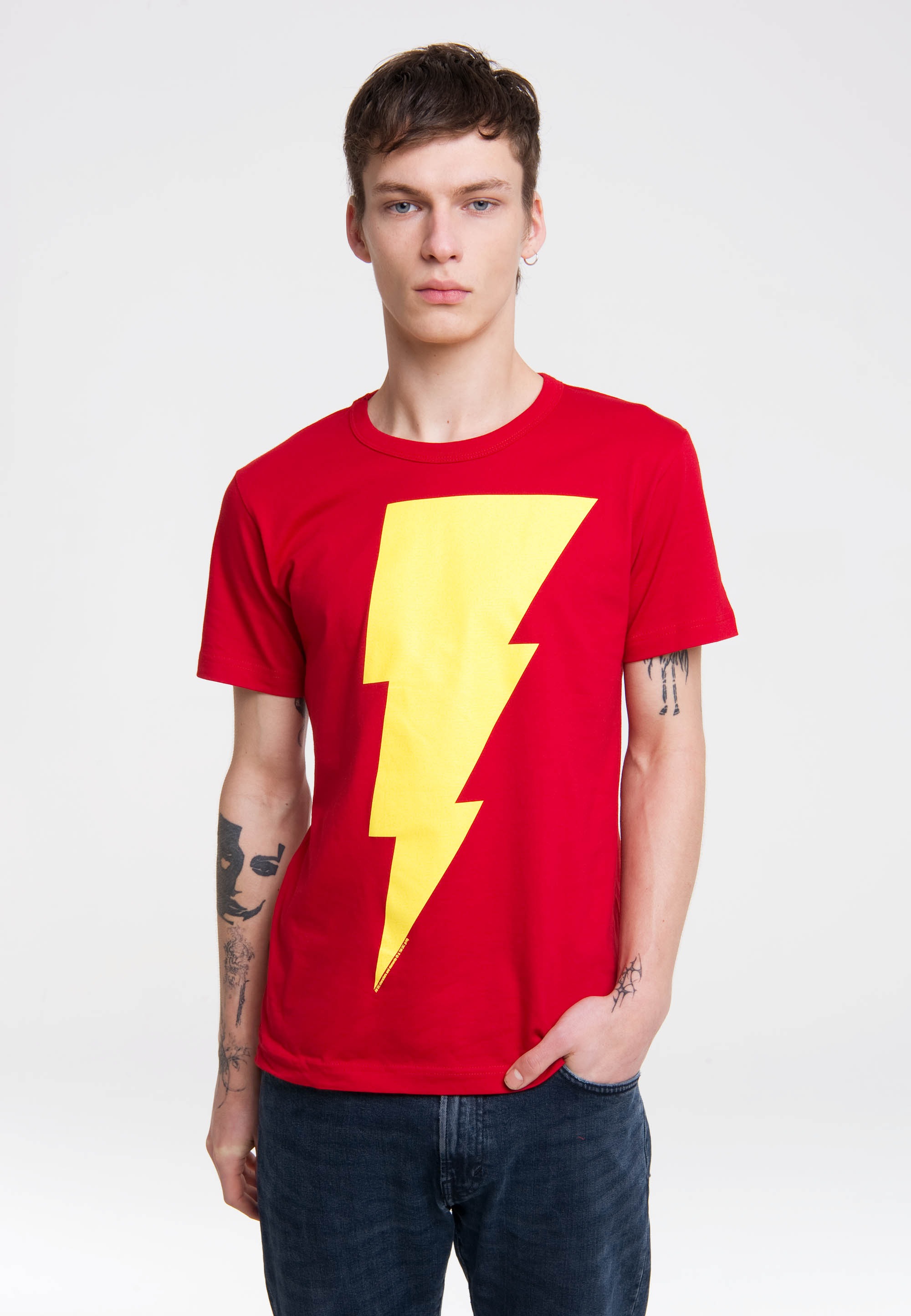 LOGOSHIRT T-Shirt »Shazam Logo«, mit hochwertigem Print