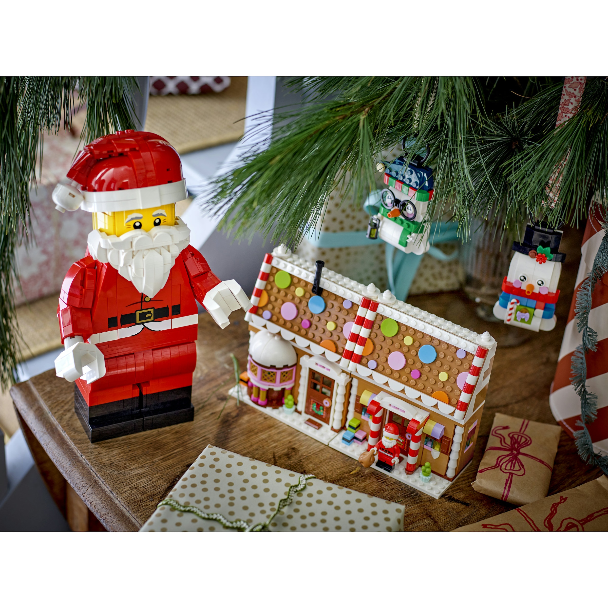 LEGO® Konstruktionsspielsteine »Weihnachtliches Lebkuchenhaus (40809), LEGO Iconic« Made in Europe