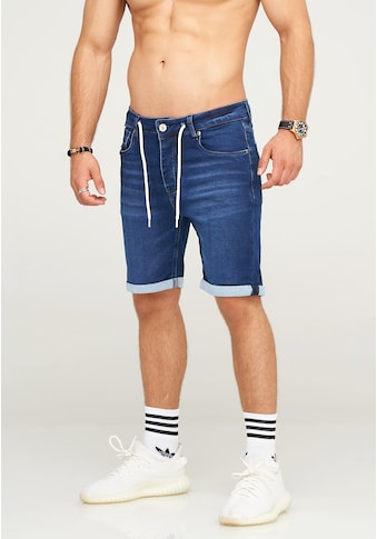 Shorts »MAKAY«