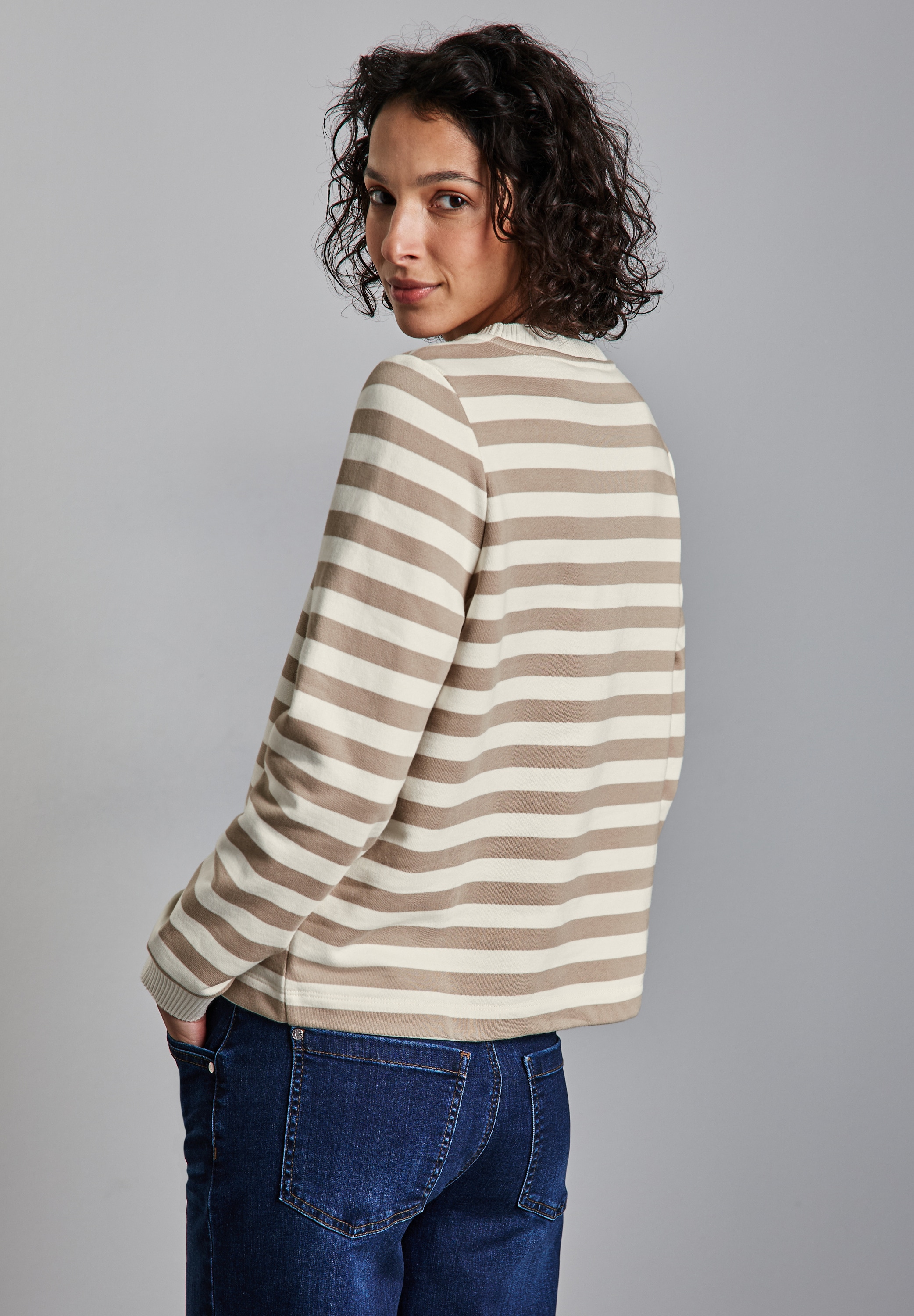 STREET ONE Sweatshirt, im soften Baumwoll-Mix