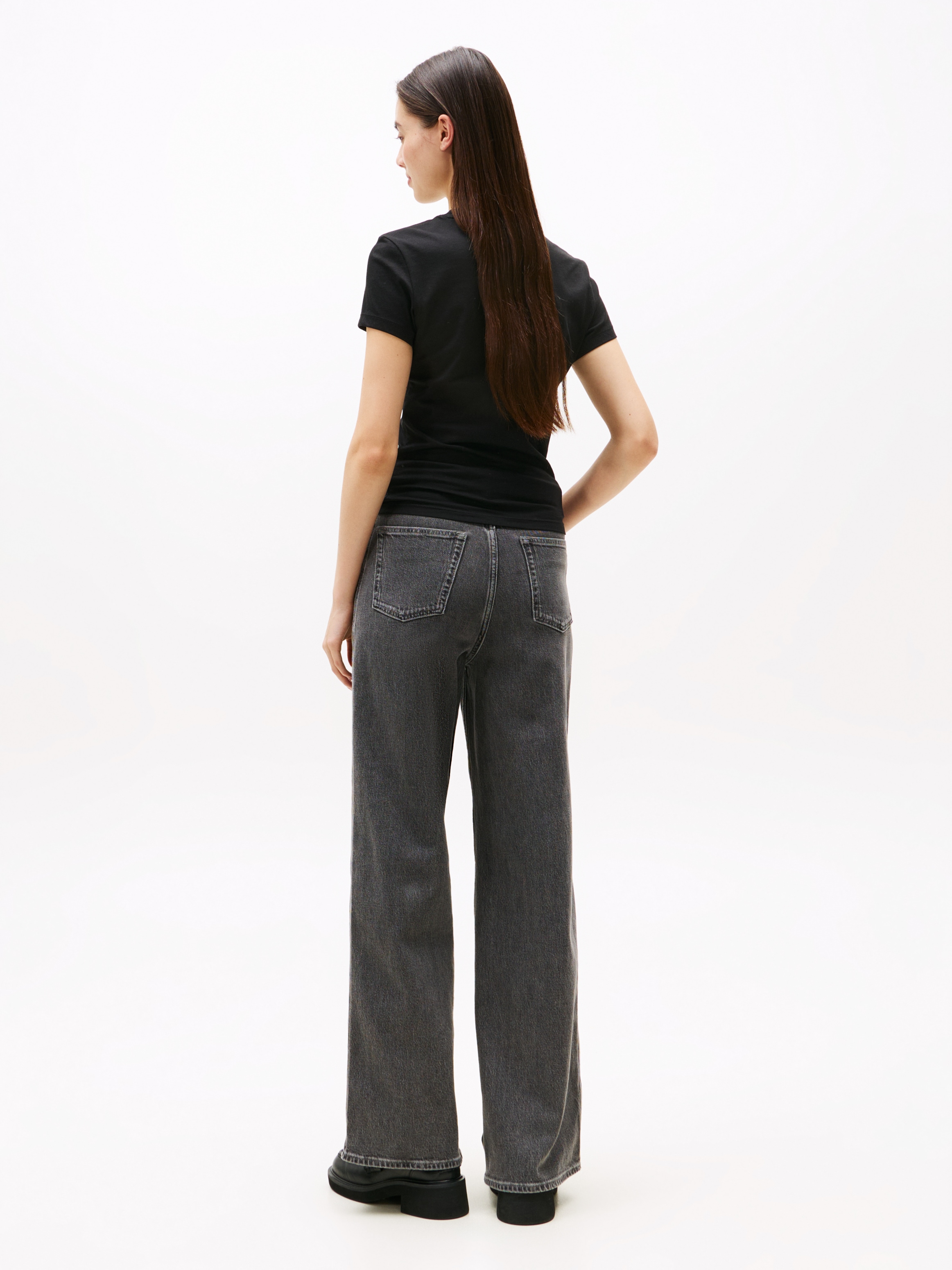 Tommy Jeans Kurzarmshirt »TJW SLIM ESS LOGO 1 TEE EXT«