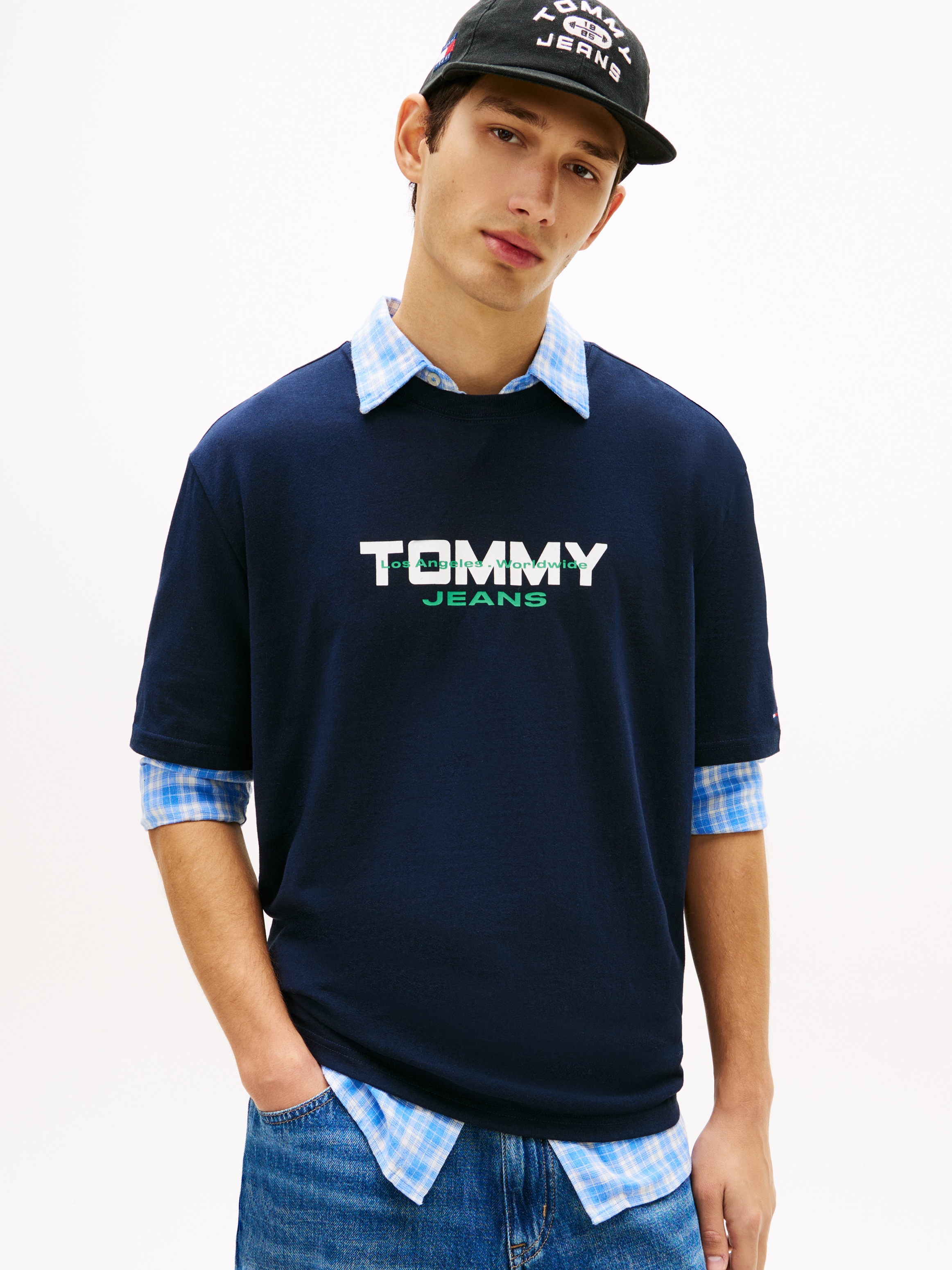 Tommy Jeans T-Shirt "TJM 90S BLOCK" Relaxed fit mit Rundhalsausschnitt günstig online kaufen