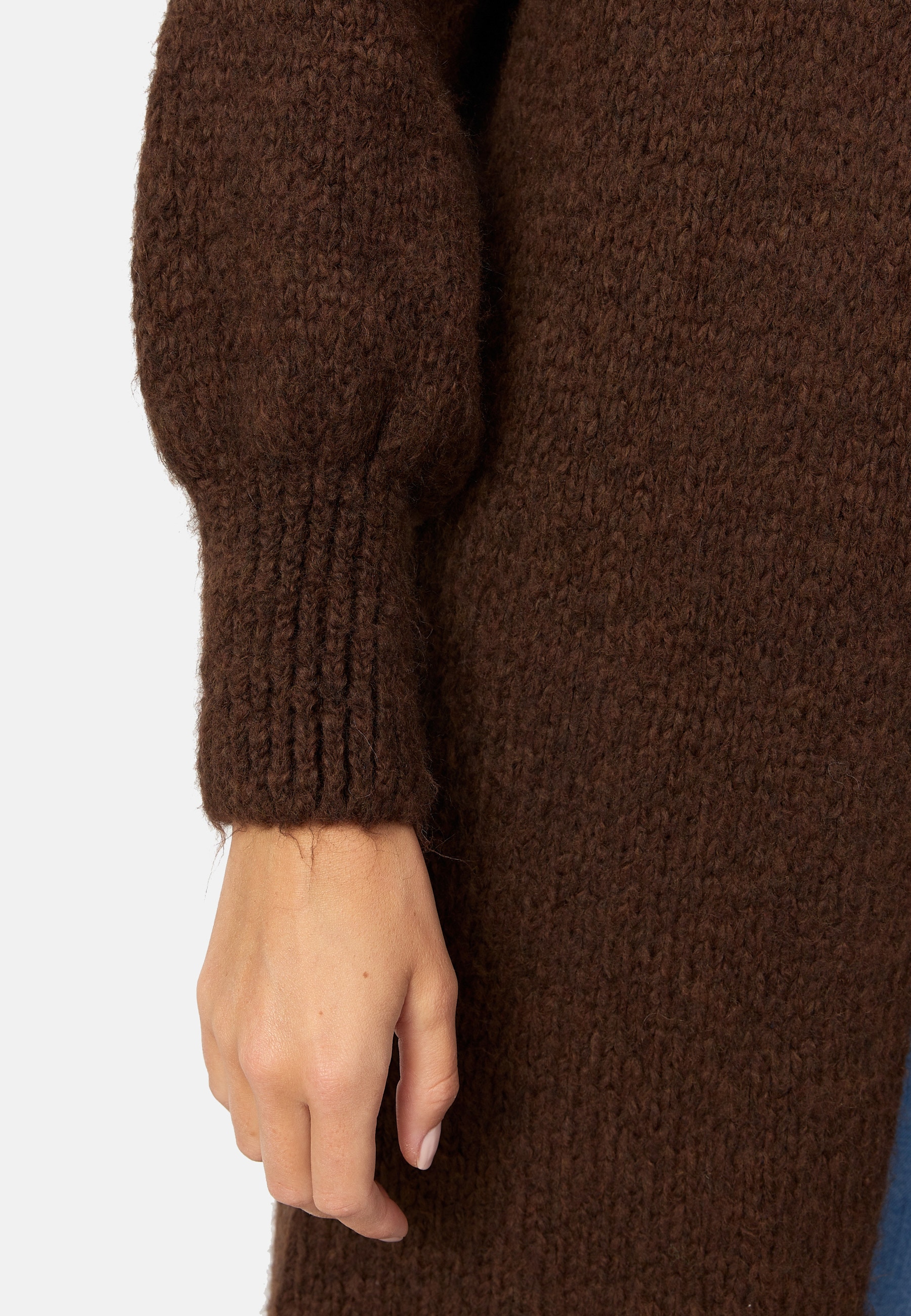 Decay Strickjacke, in klassischem Design