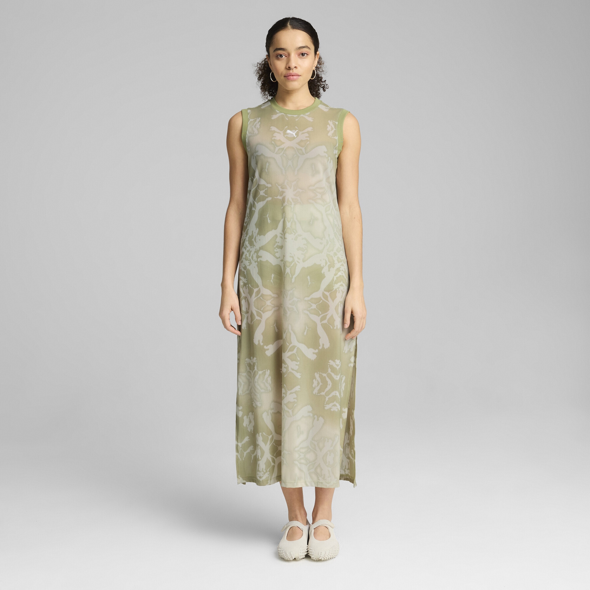 PUMA Sweatkleid »DARE TO Mesh-Säulenkleid Damen«
